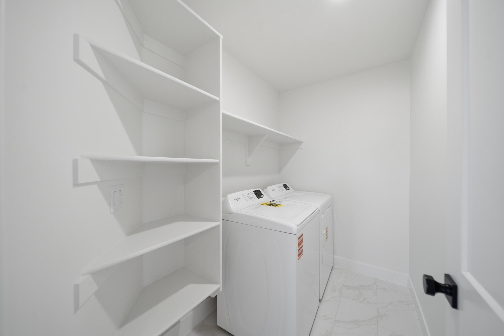 WHITE DOME TOWNHOMES - Residential