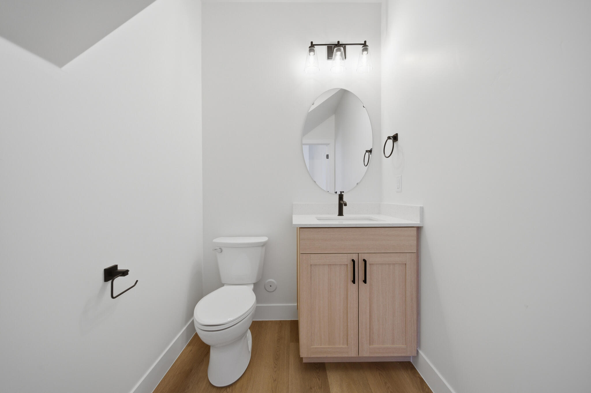 WHITE DOME TOWNHOMES - Residential