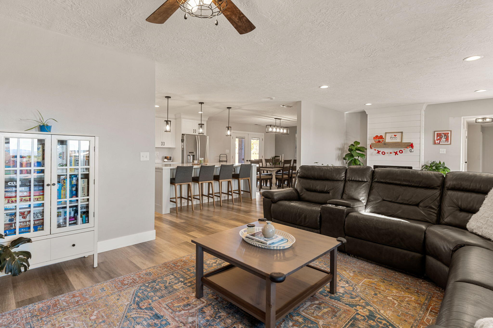 PADRE CANYON ESTATES - Residential