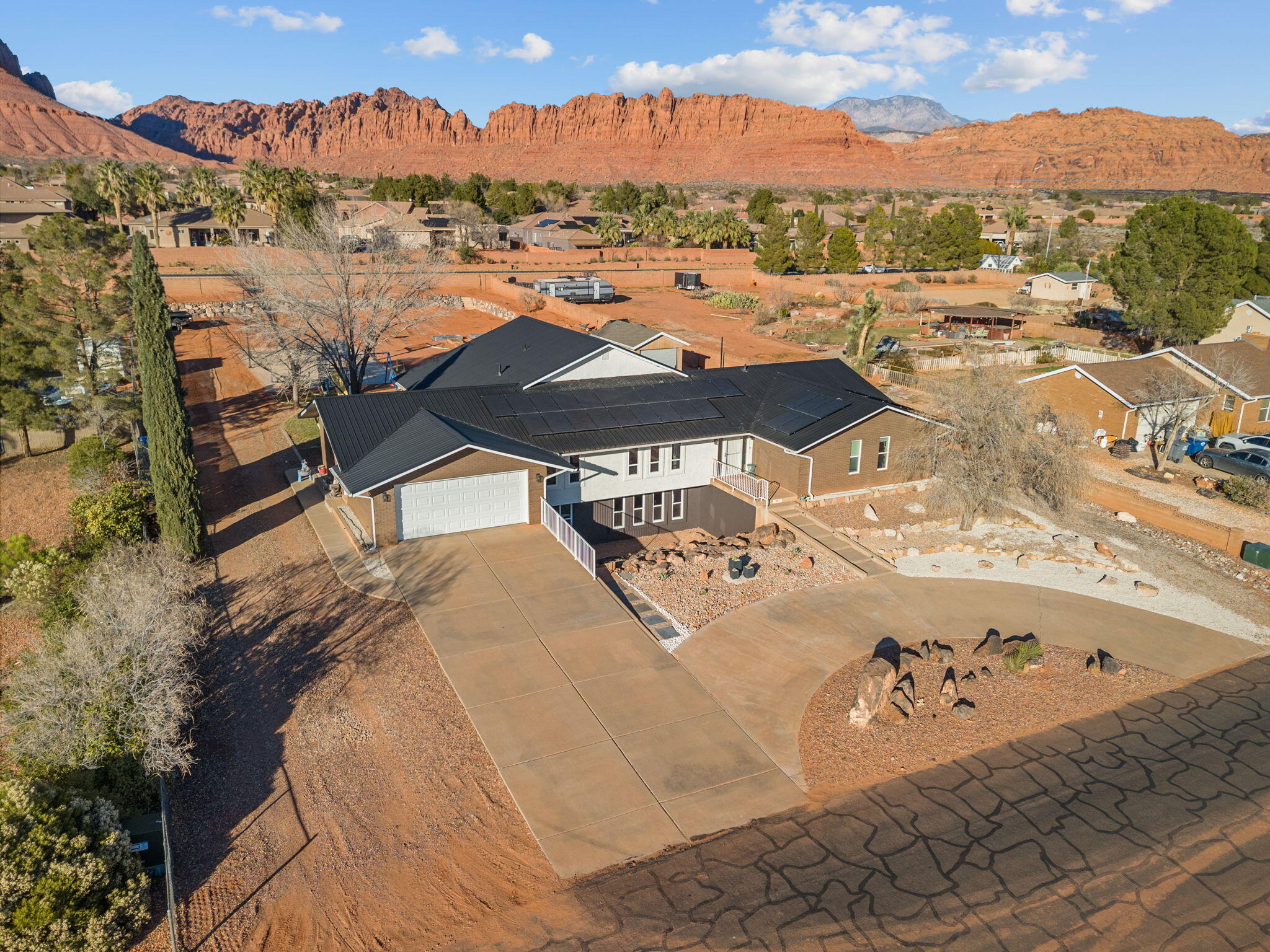 PADRE CANYON ESTATES - Residential