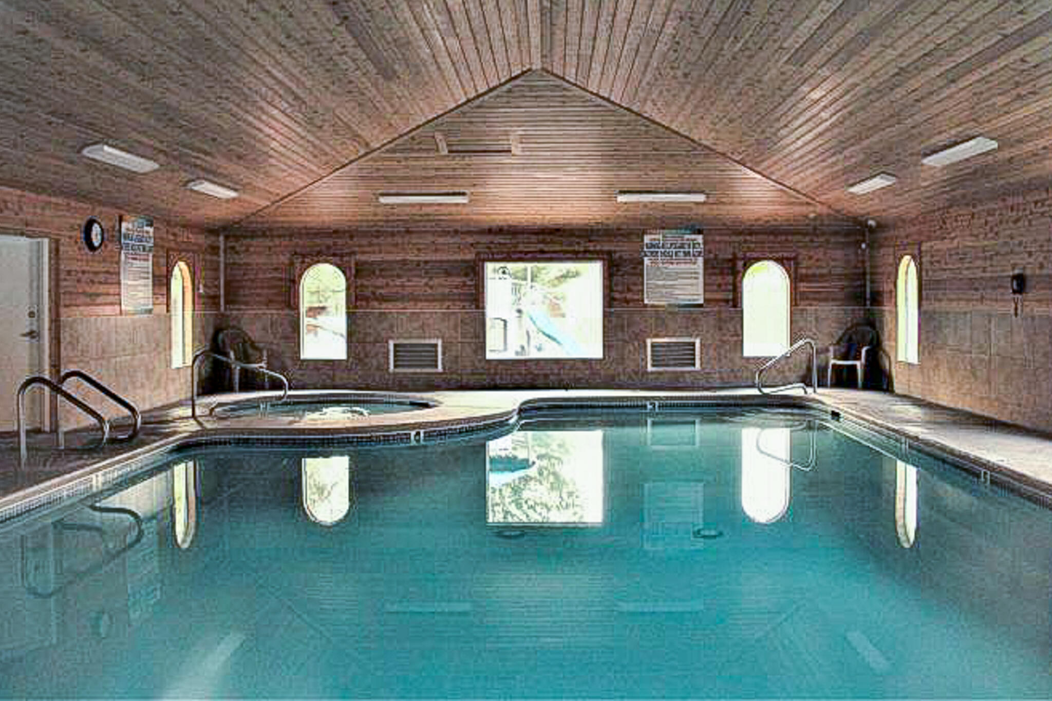 SHADOW CANYON - Residential