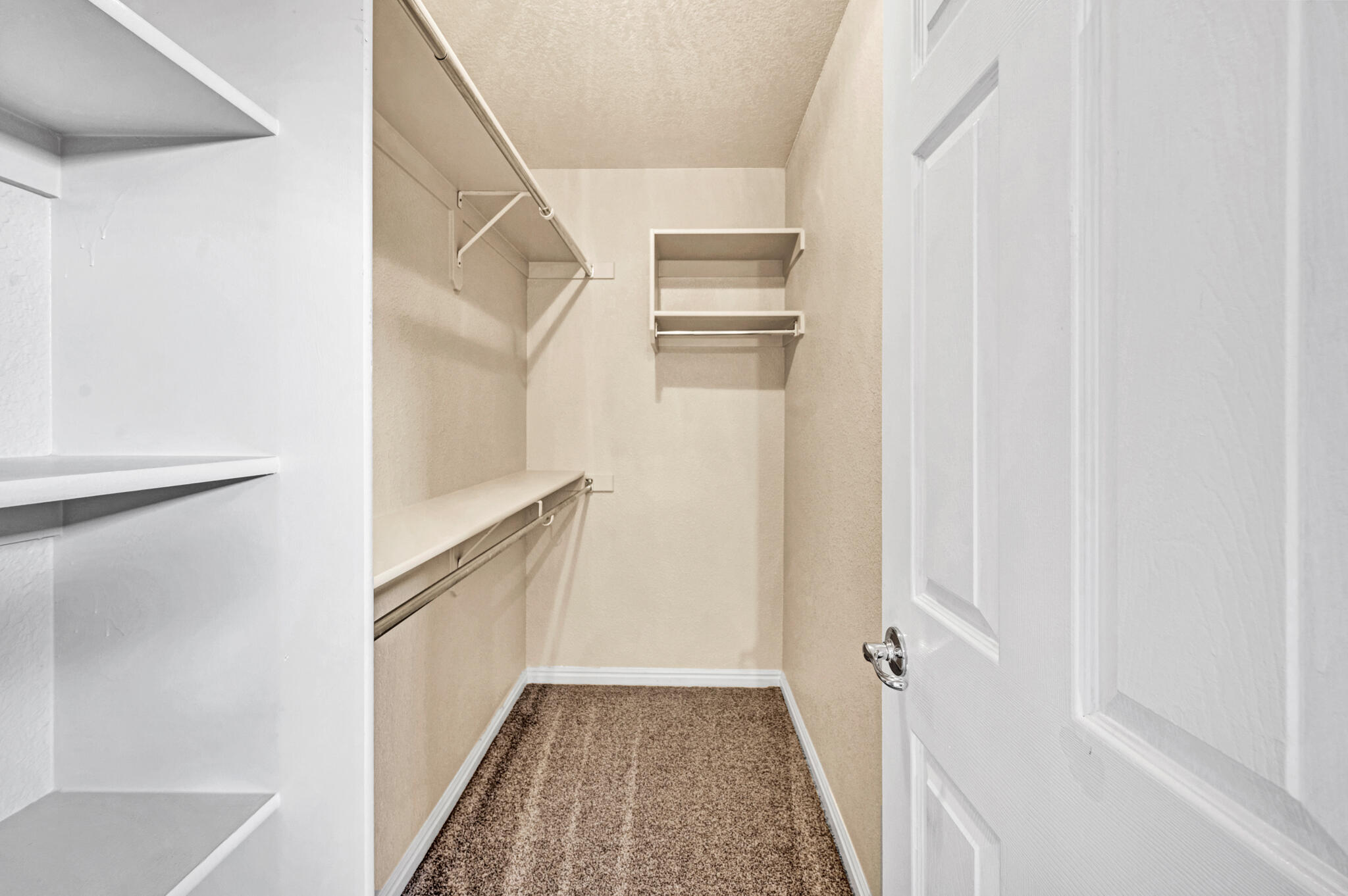SHADOW CANYON - Residential