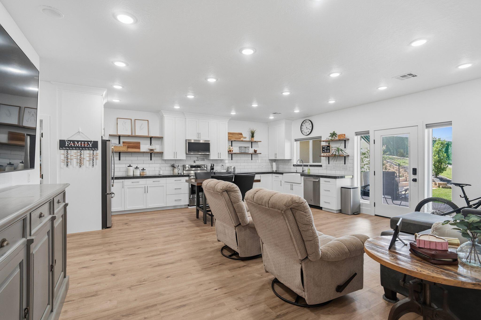 ANDREGG SUB - Residential