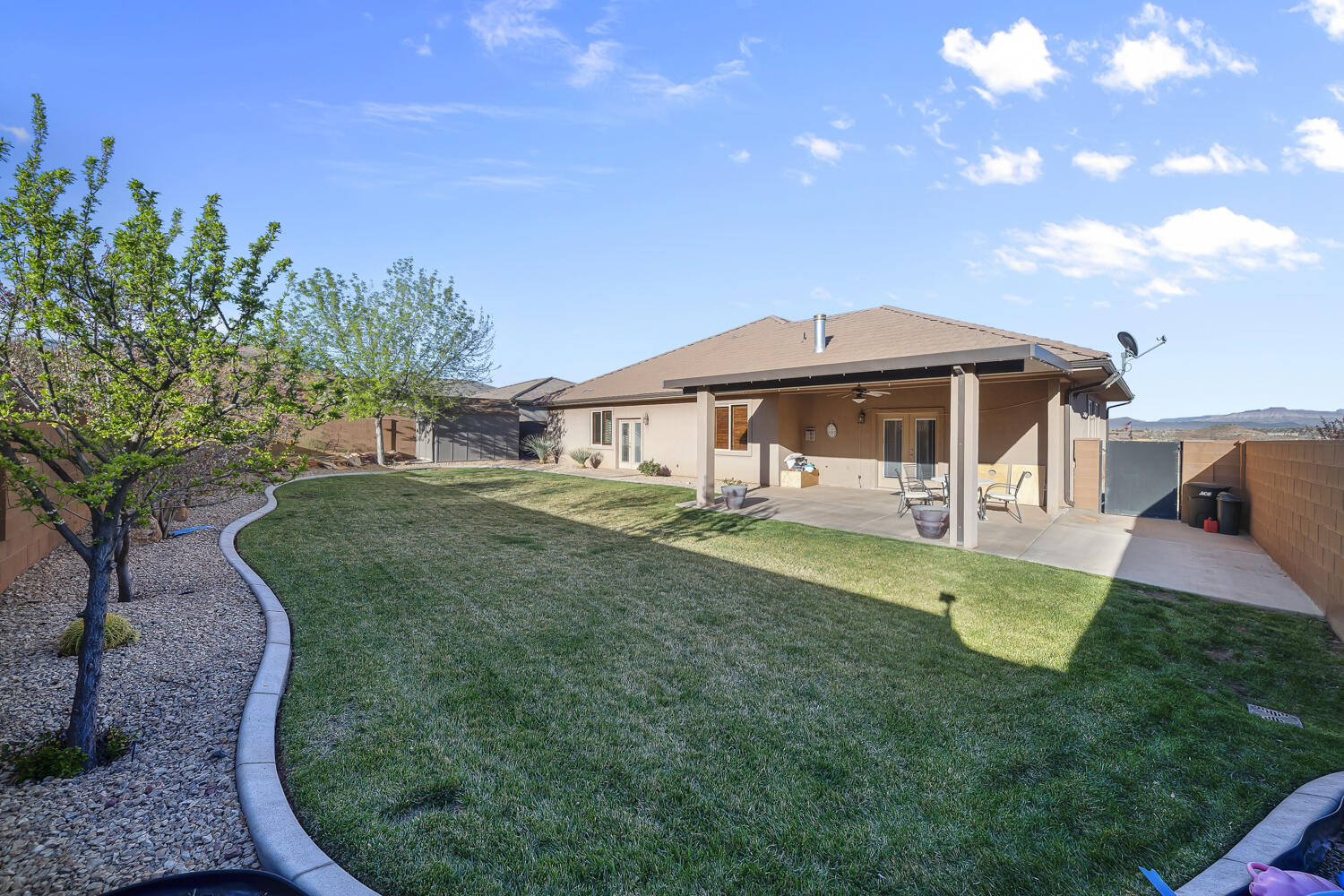 CRIMSON VIEW - Residential