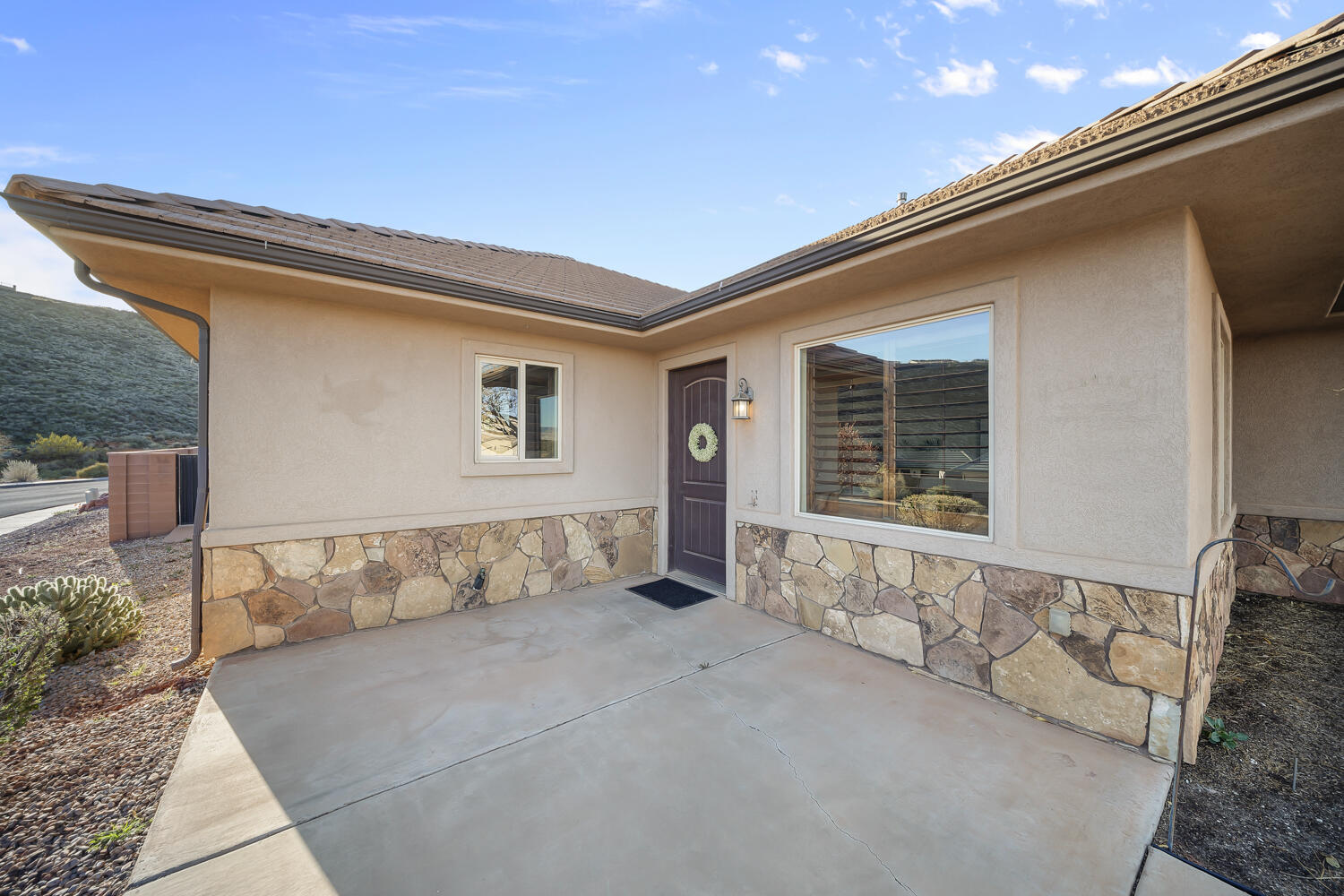 CRIMSON VIEW - Residential