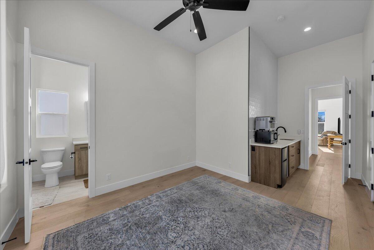 VINEYARD RIDGE - Residential