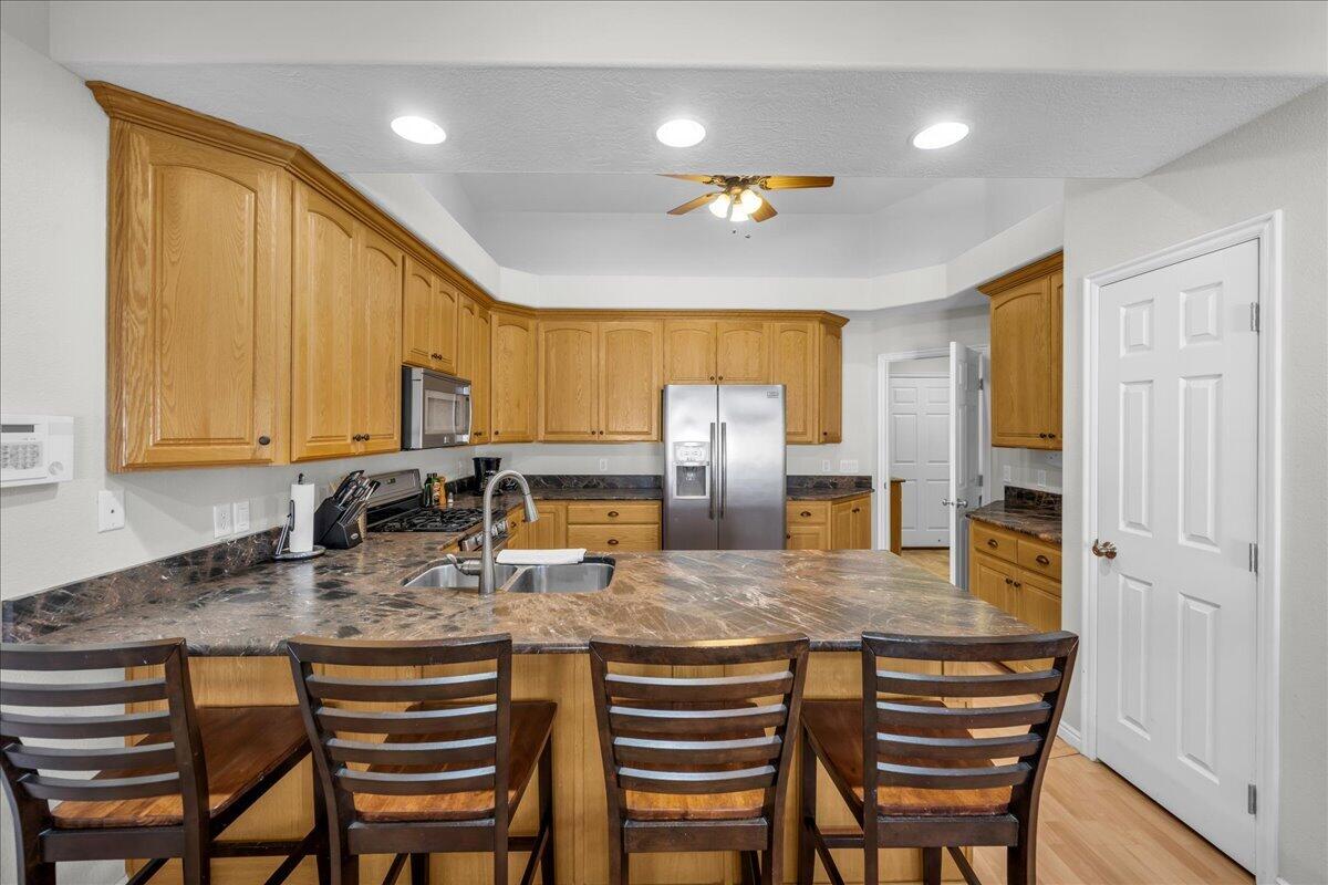 SILVERCREEK TOWNHOMES - Residential