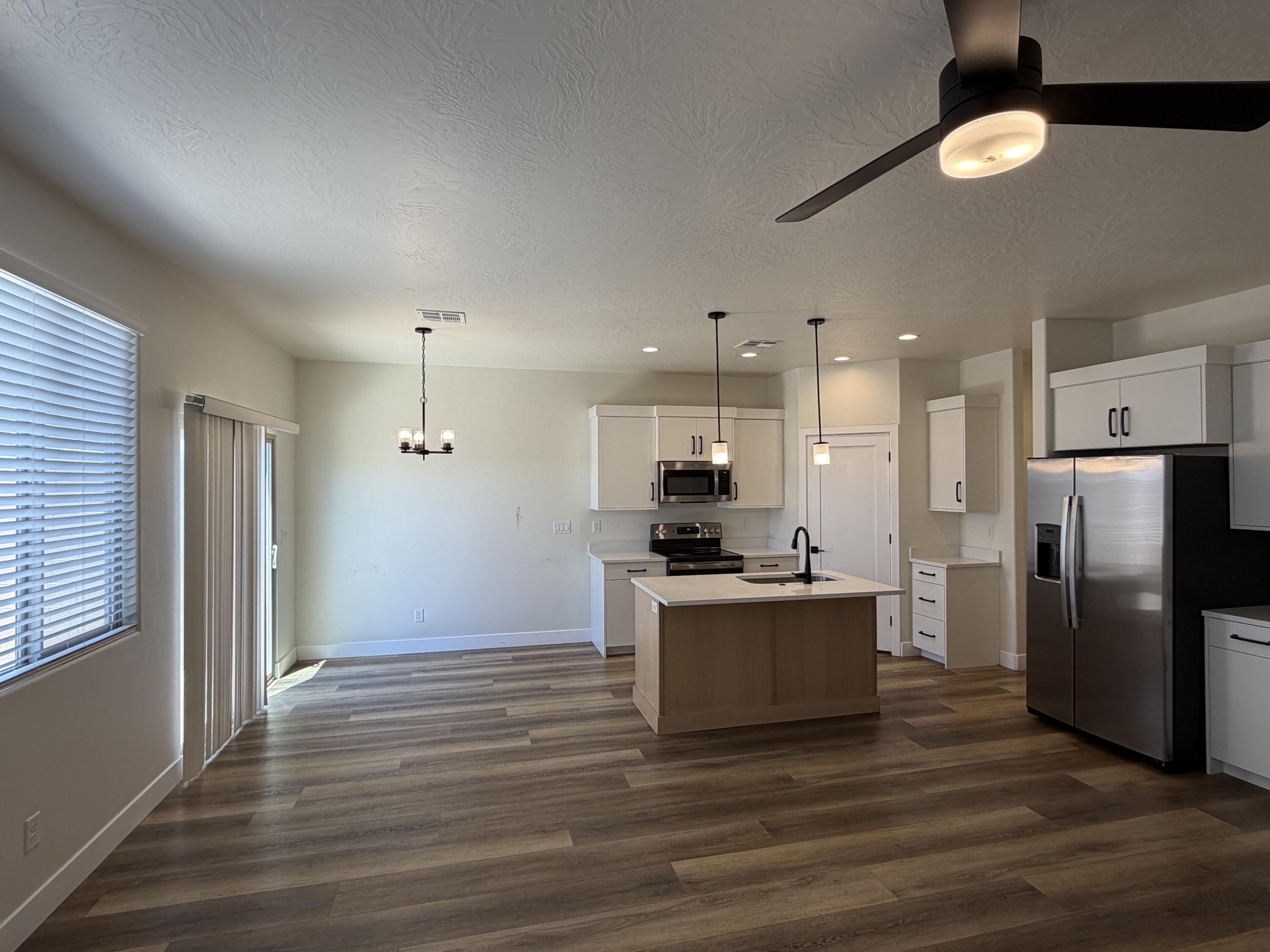 HURRICANE VIEWS - Residential