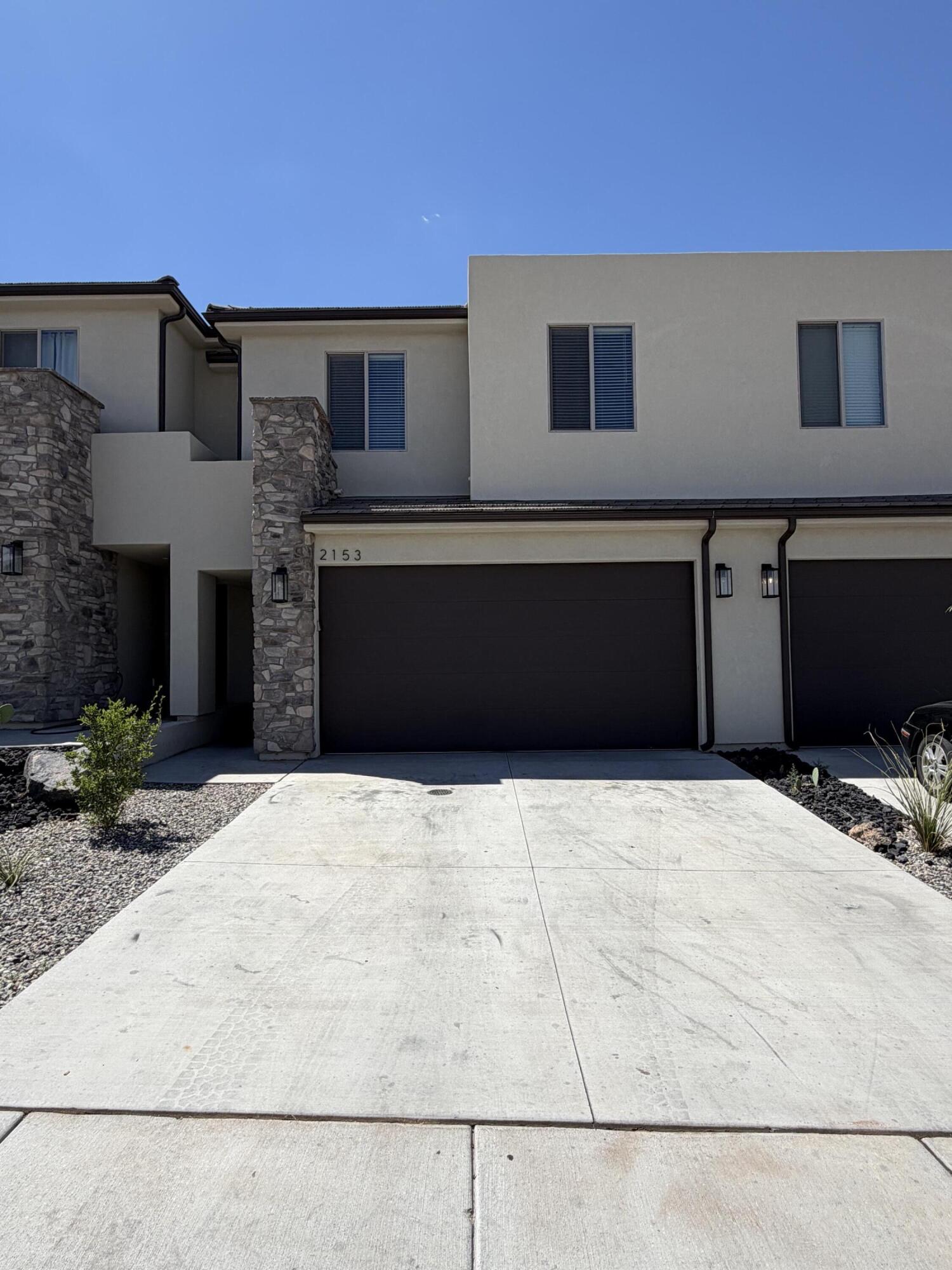 HURRICANE VIEWS - Residential