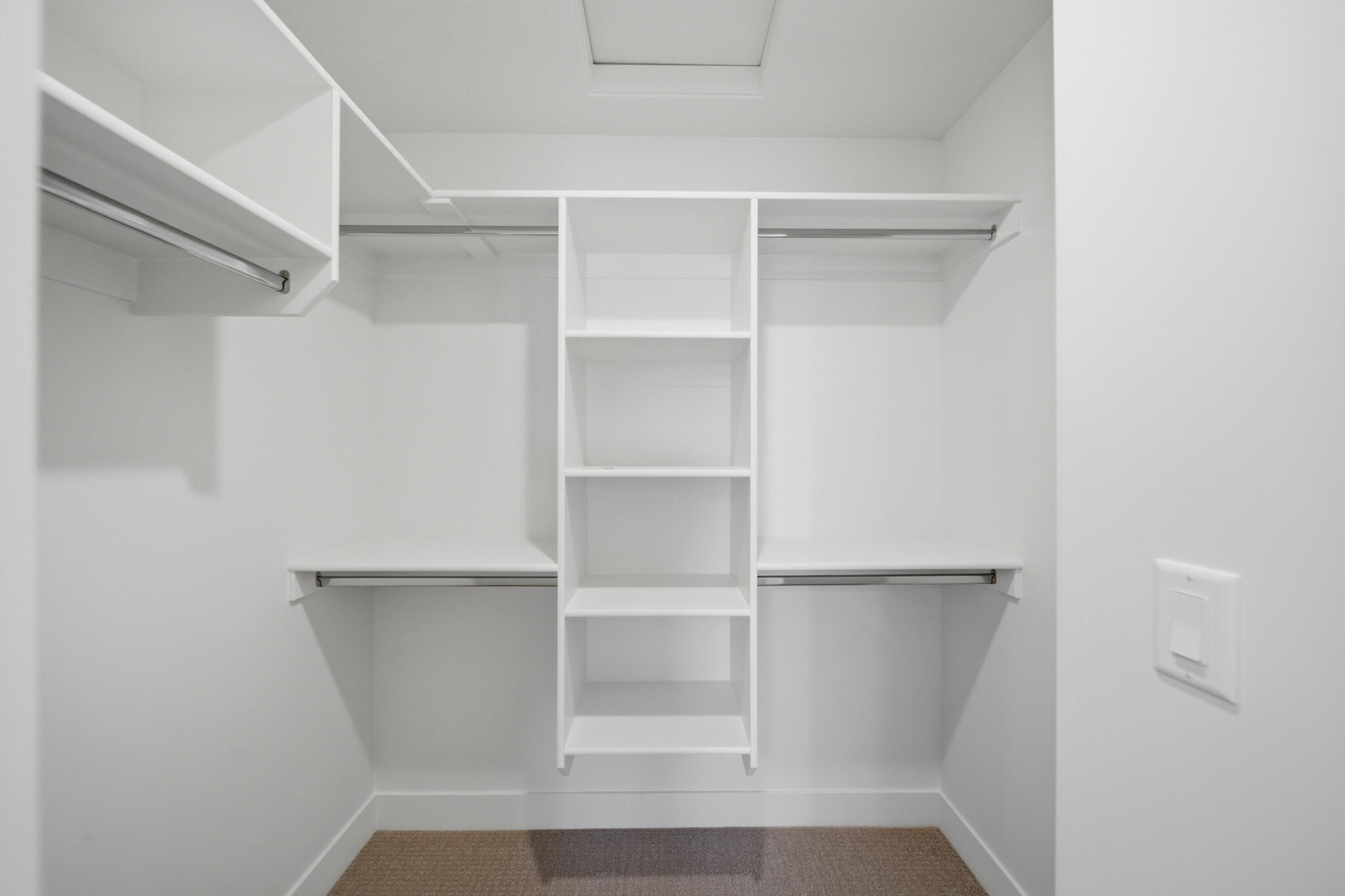 WHITE DOME TOWNHOMES - Residential