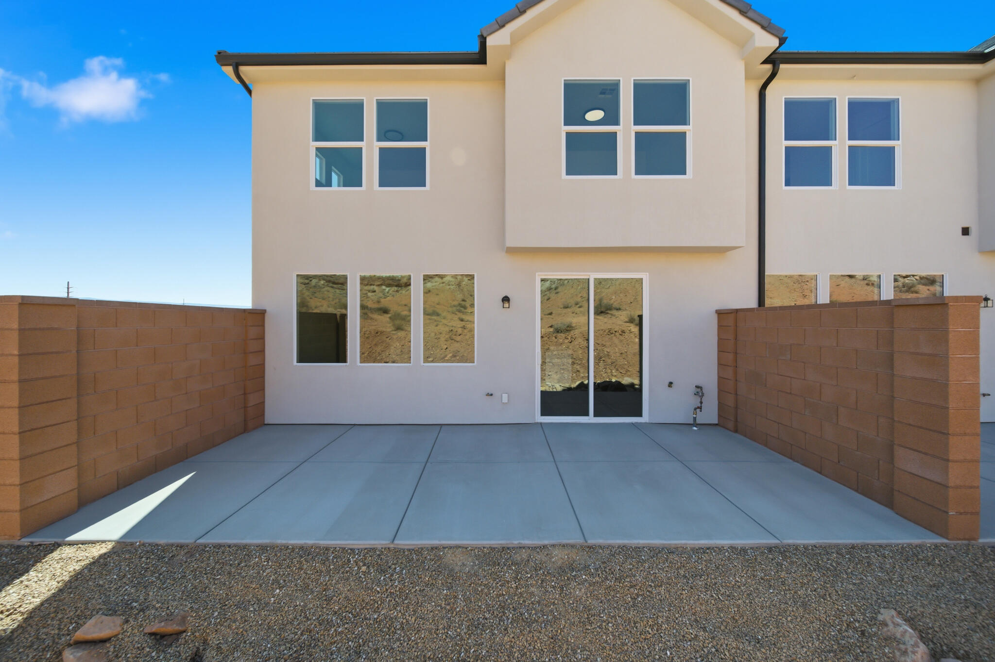 WHITE DOME TOWNHOMES - Residential
