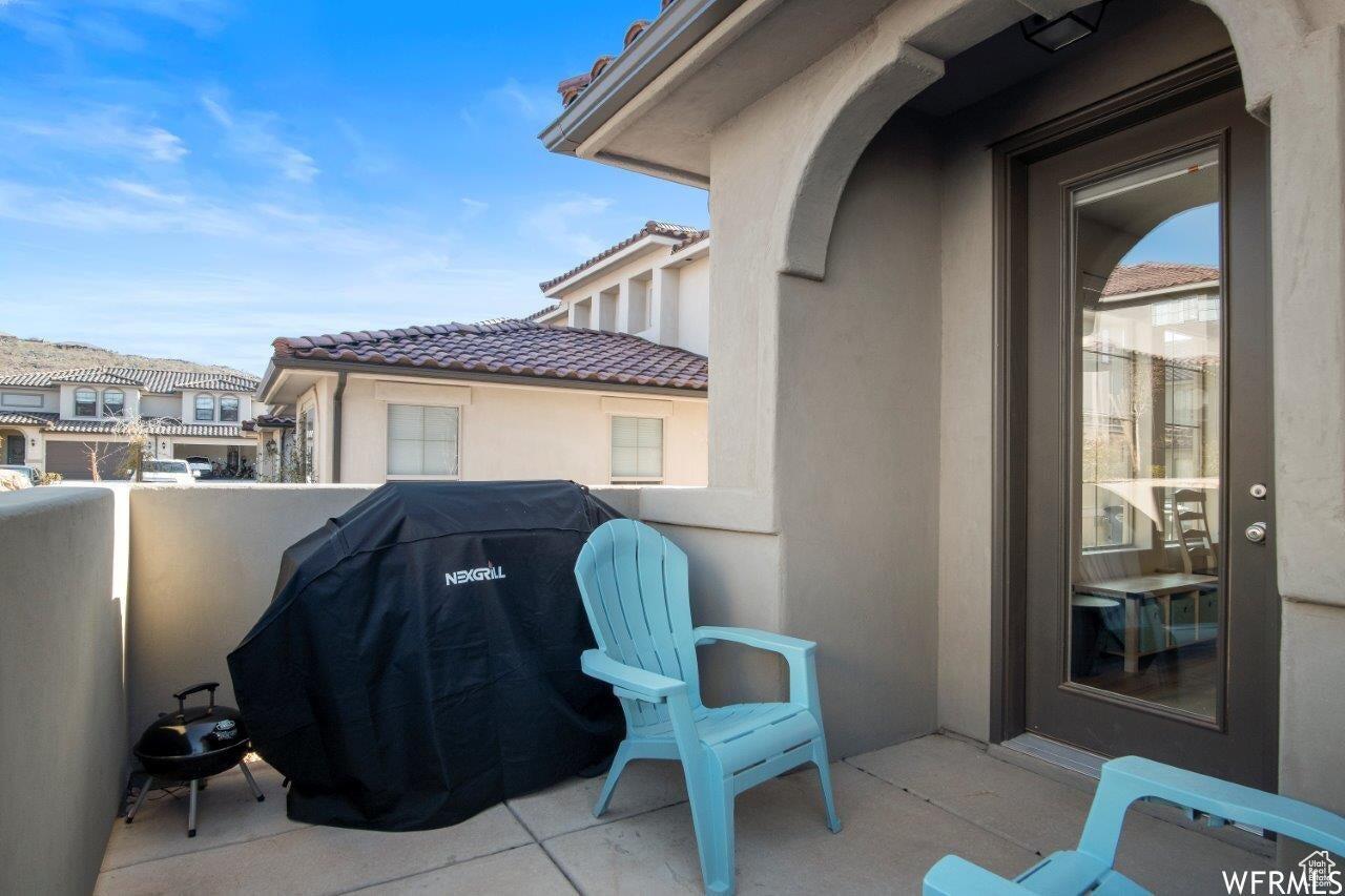 ESCONDIDO AT SIENNA HILLS - Residential