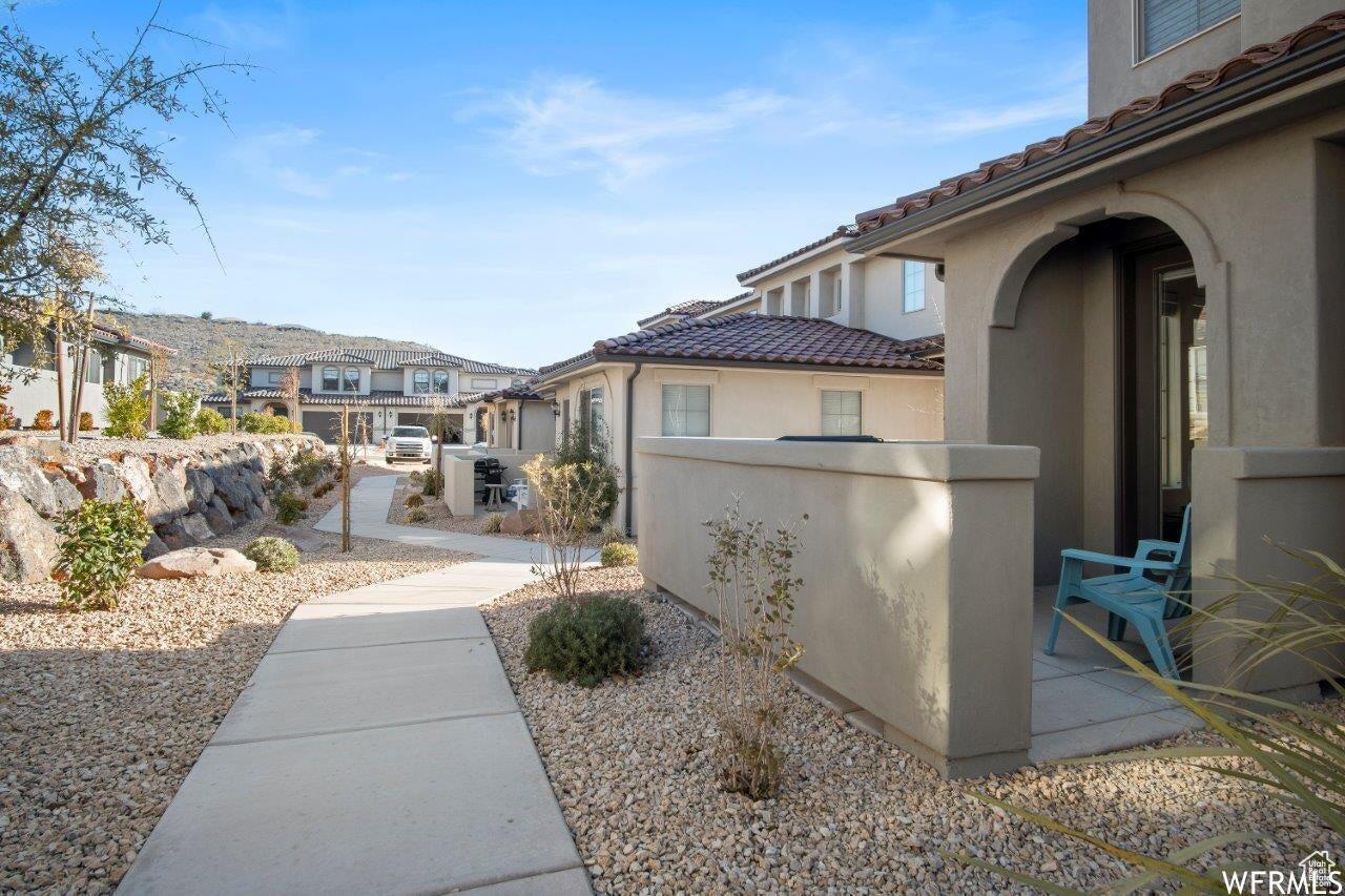 ESCONDIDO AT SIENNA HILLS - Residential