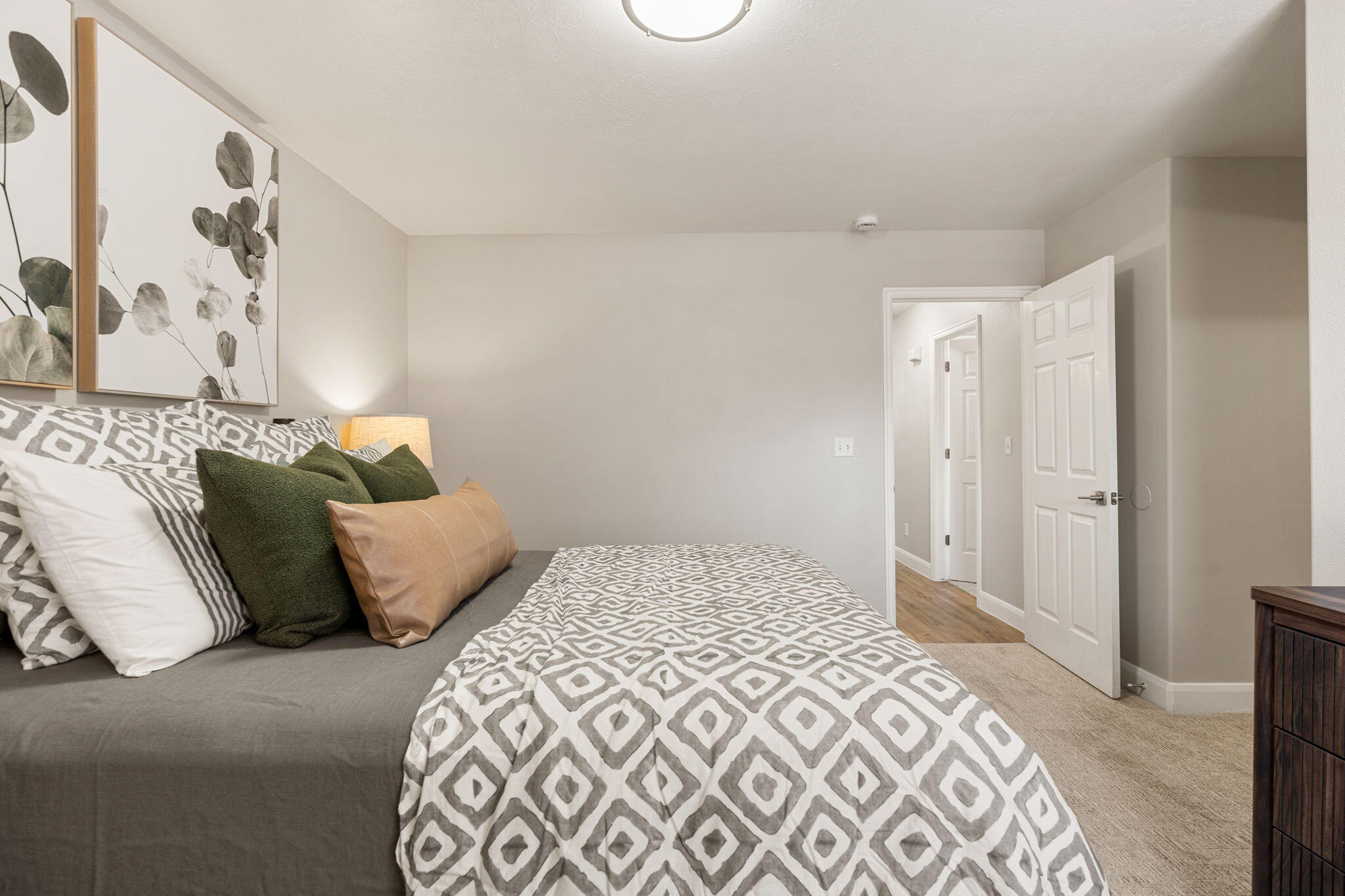 QUAIL LAKE ESTATES - Residential