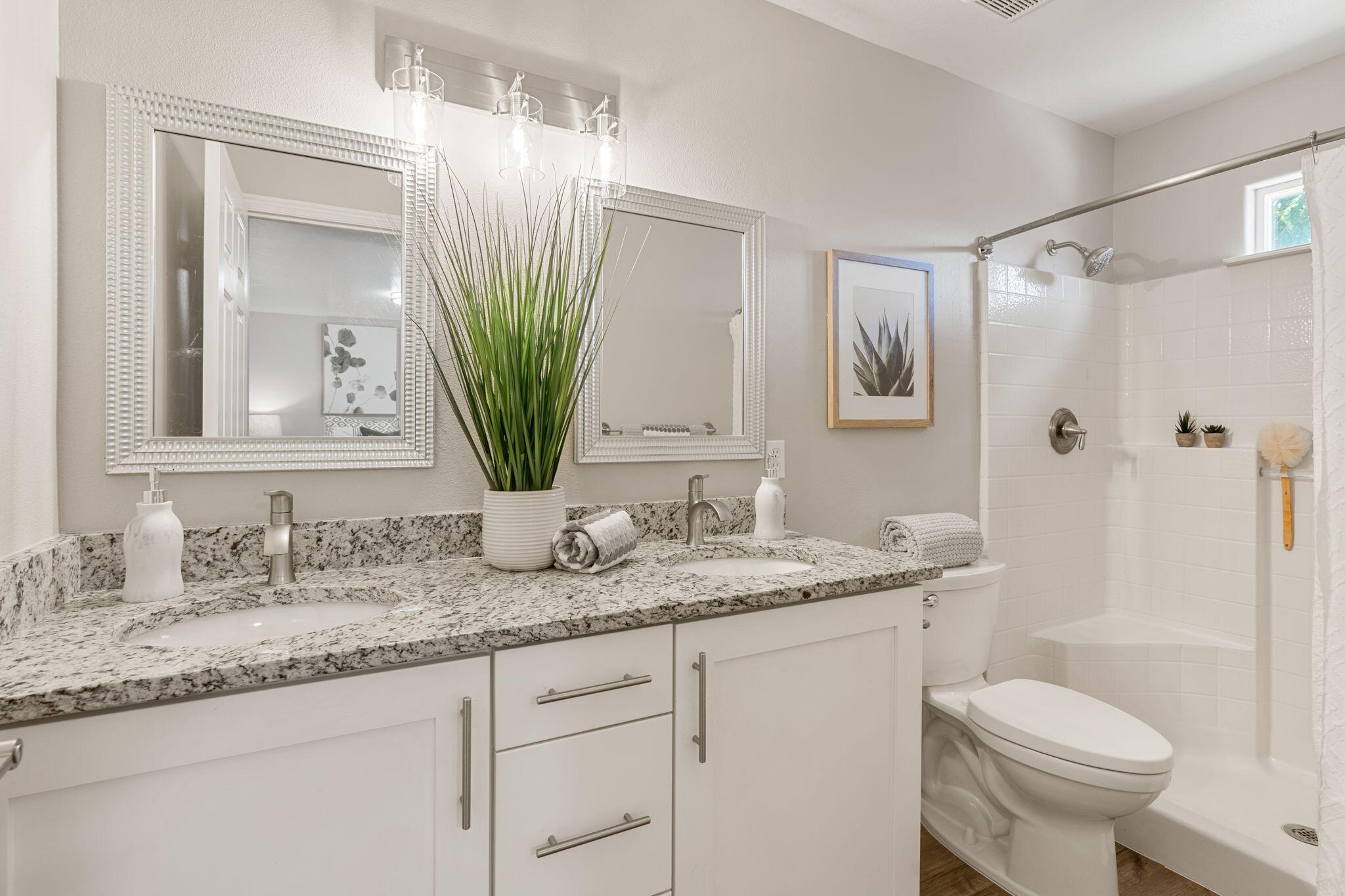 QUAIL LAKE ESTATES - Residential