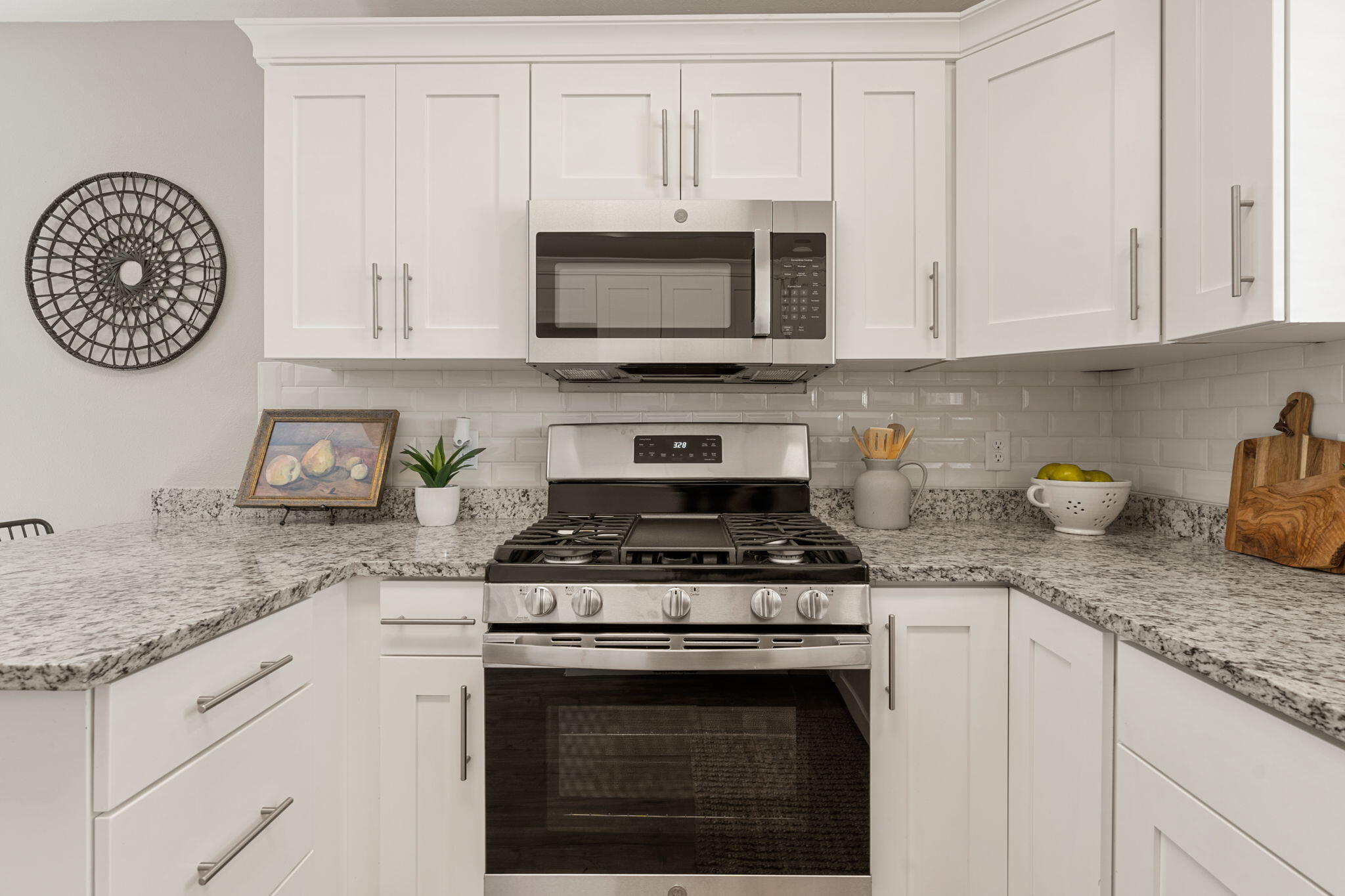 QUAIL LAKE ESTATES - Residential