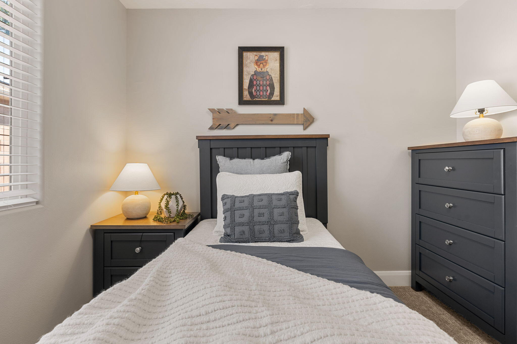 QUAIL LAKE ESTATES - Residential