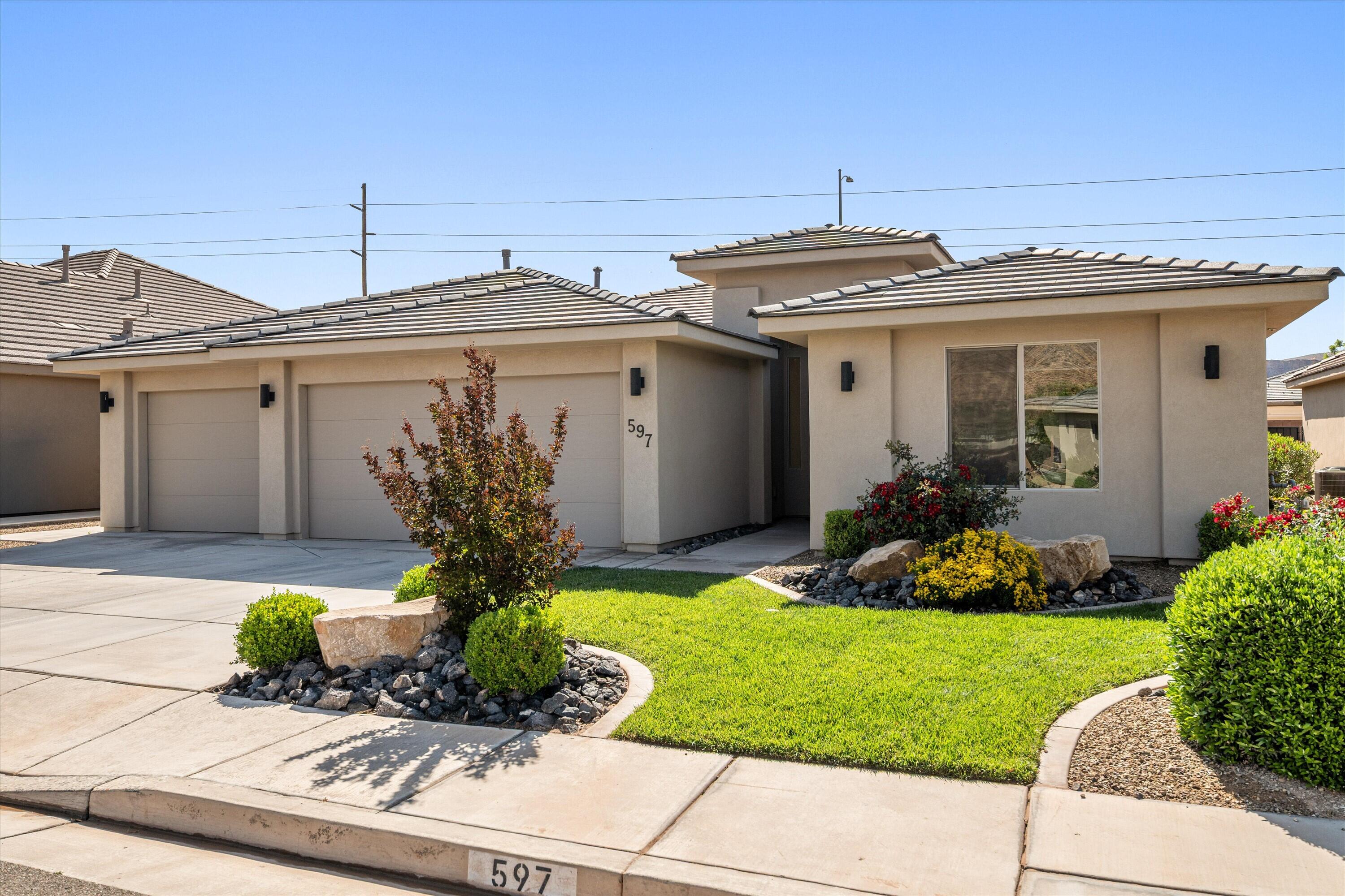 Single-level living in this MOVE-IN READY 4-bedroom, 3-bathroom home for easy, comfortable living. The layout is open and inviting, with great natural light. Just steps away, Sunrise Valley Park is perfect for morning walks or relaxing evening hangouts.