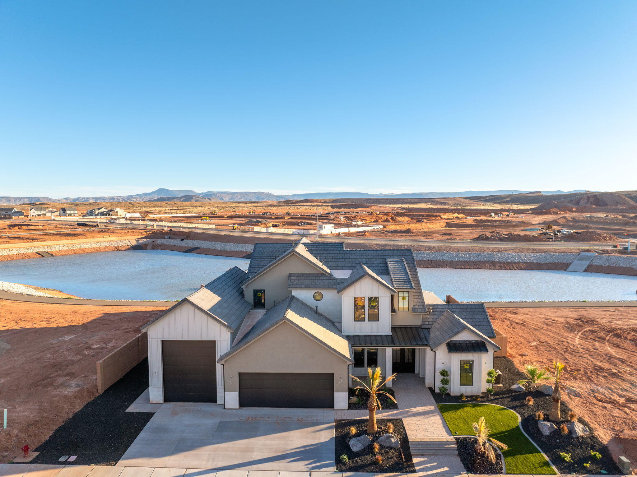 LAKESIDE AT STUCKI FARMS - Residential