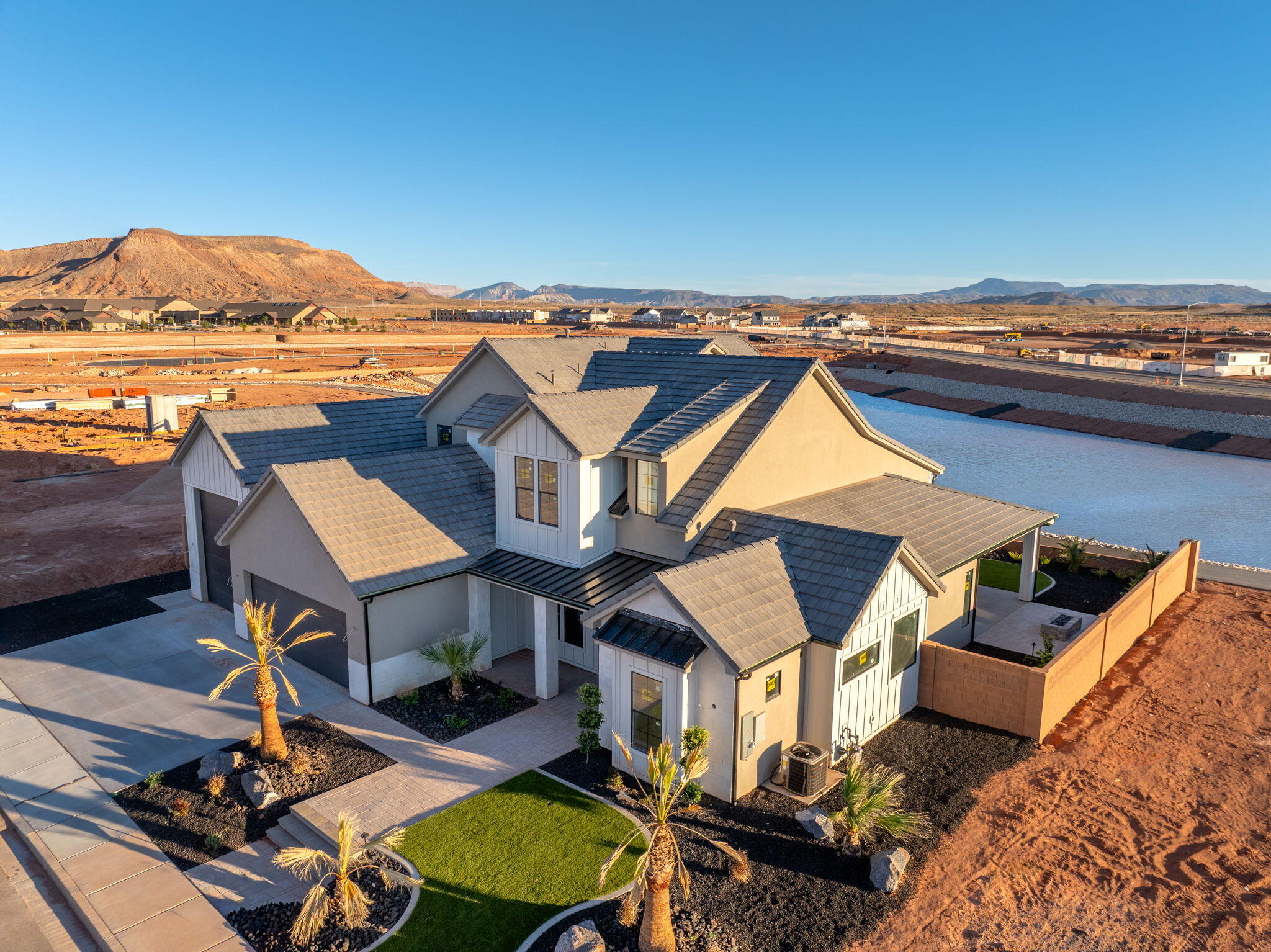LAKESIDE AT STUCKI FARMS - Residential