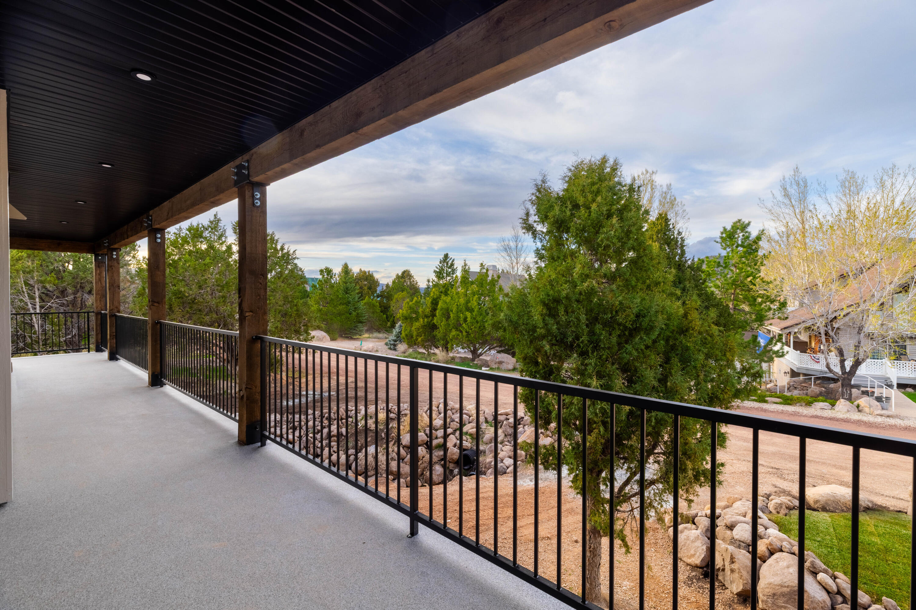 PINESTEAD - Residential