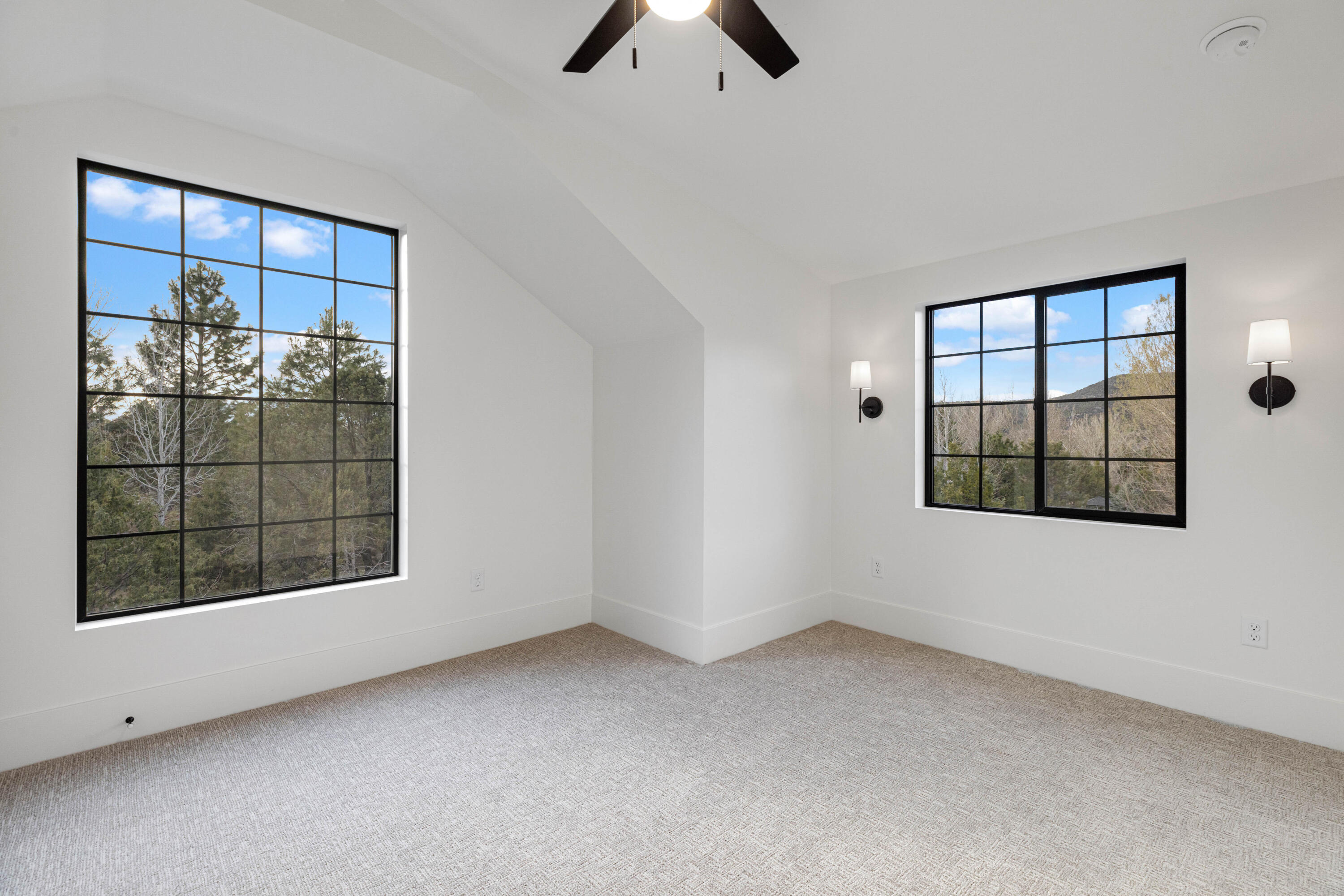 PINESTEAD - Residential