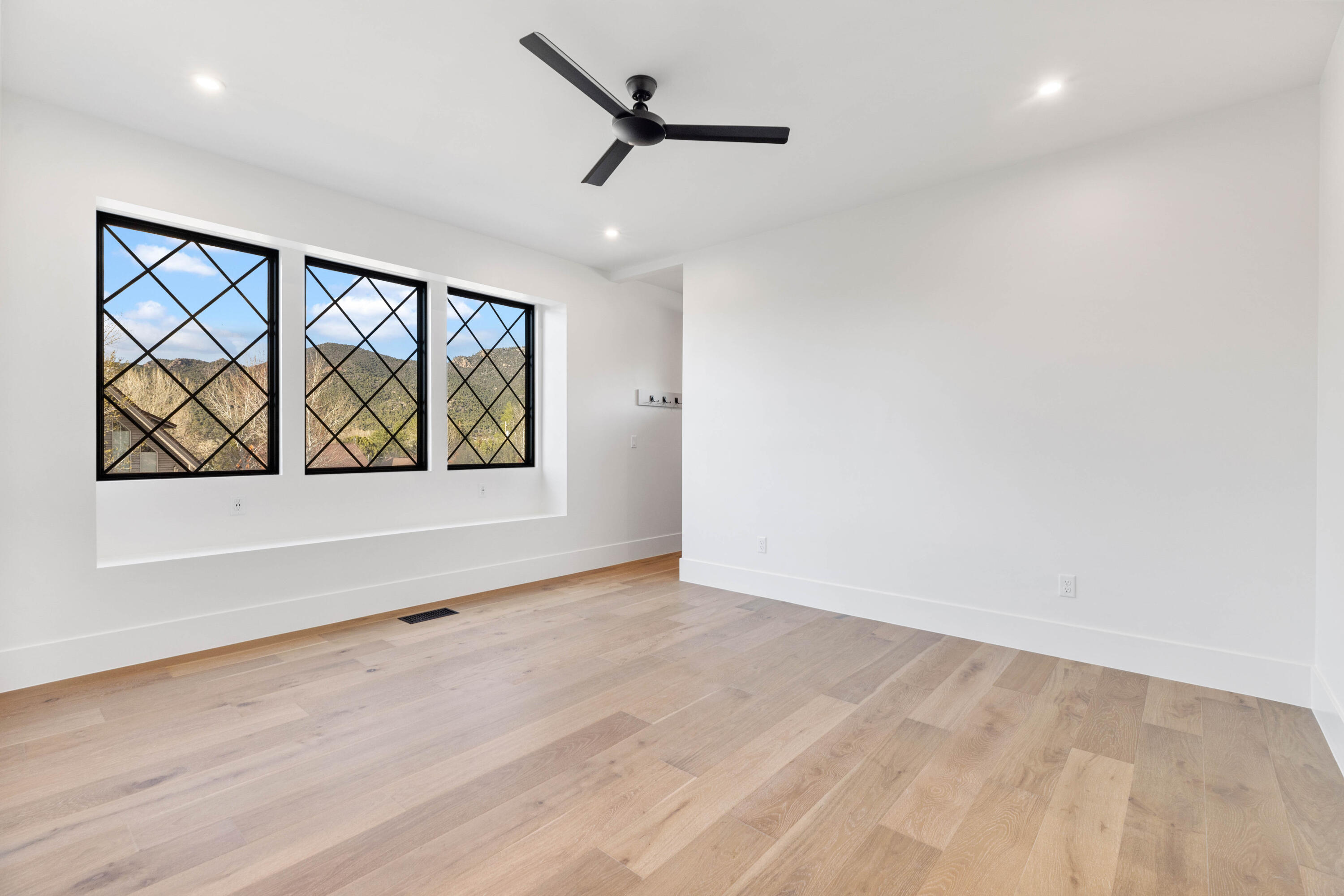 PINESTEAD - Residential