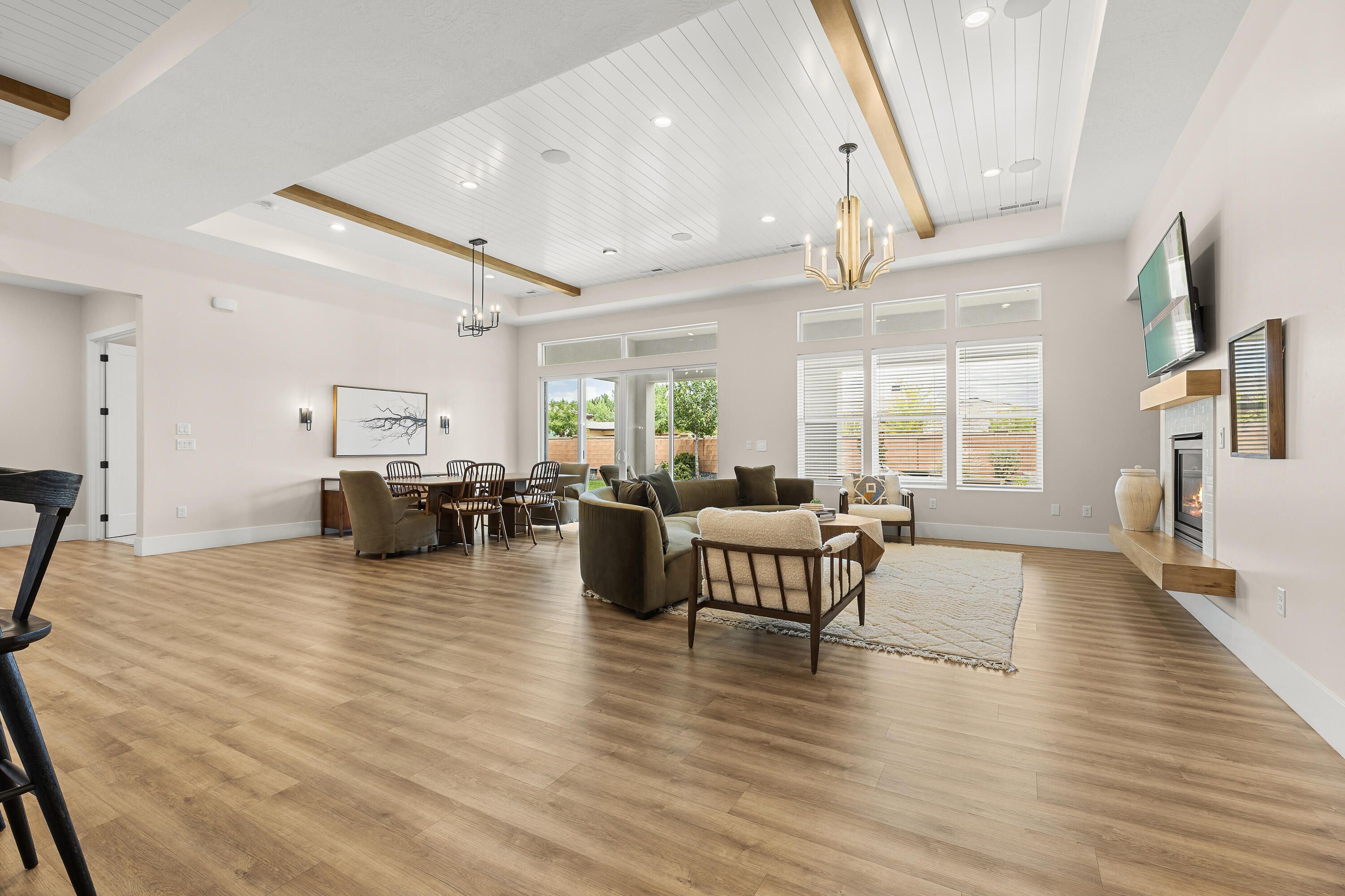 WHITWORTH ESTATES - Residential