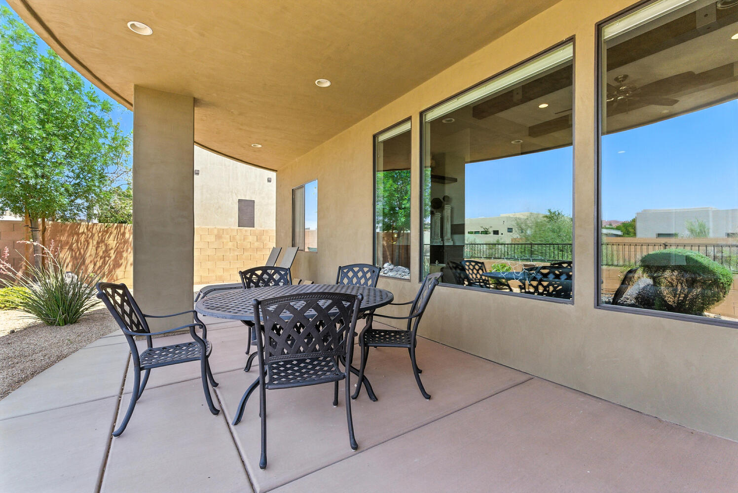 LEDGES OF SG NORTHGATE PEAKS - Residential