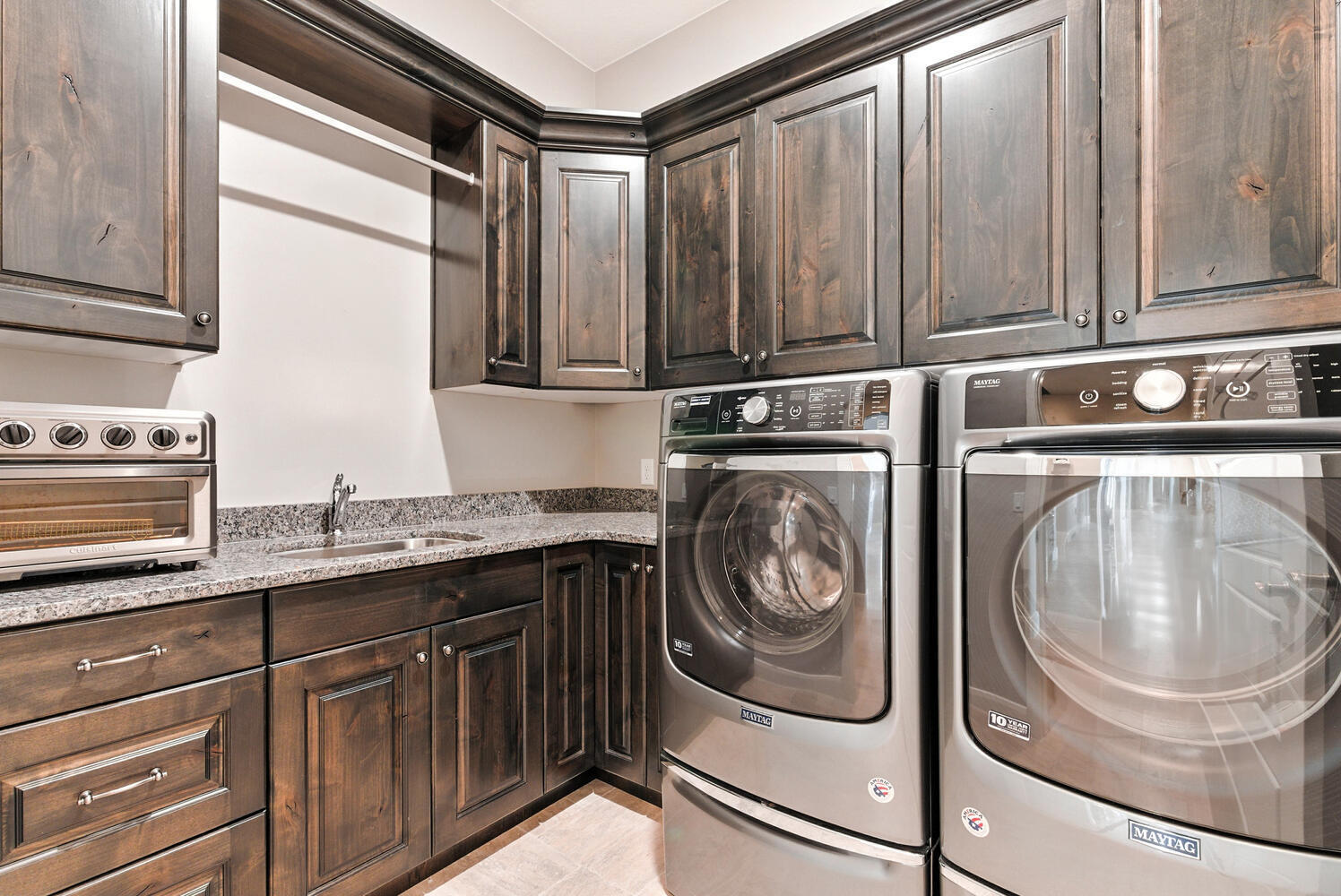 LEDGES OF SG NORTHGATE PEAKS - Residential