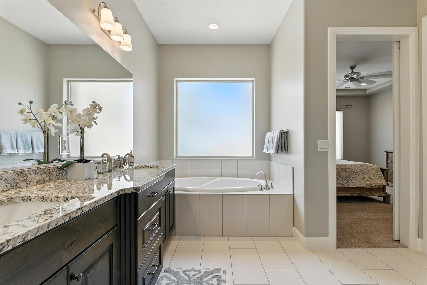 LEDGES OF SG NORTHGATE PEAKS - Residential