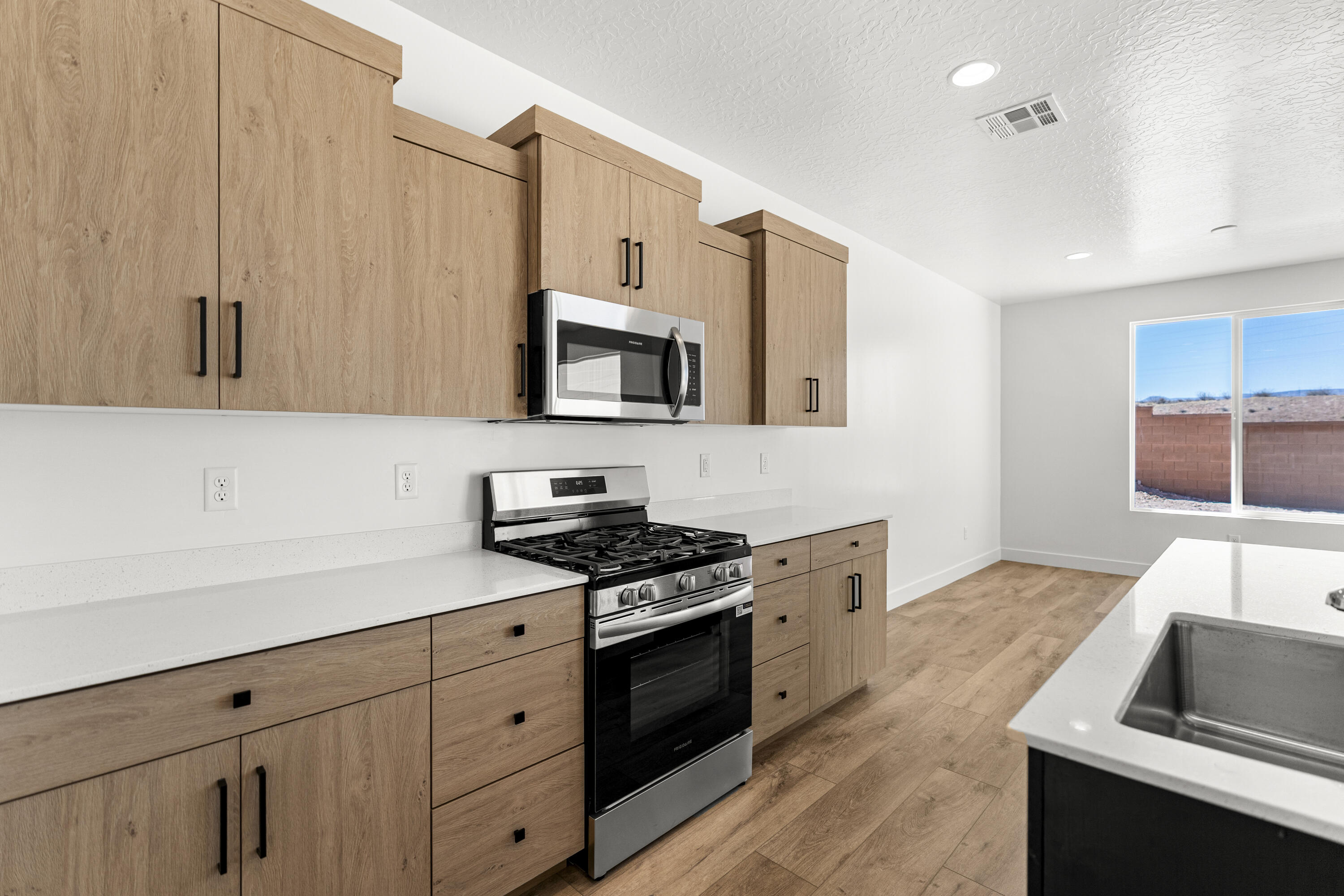 WHITE HILLS SUB - Residential