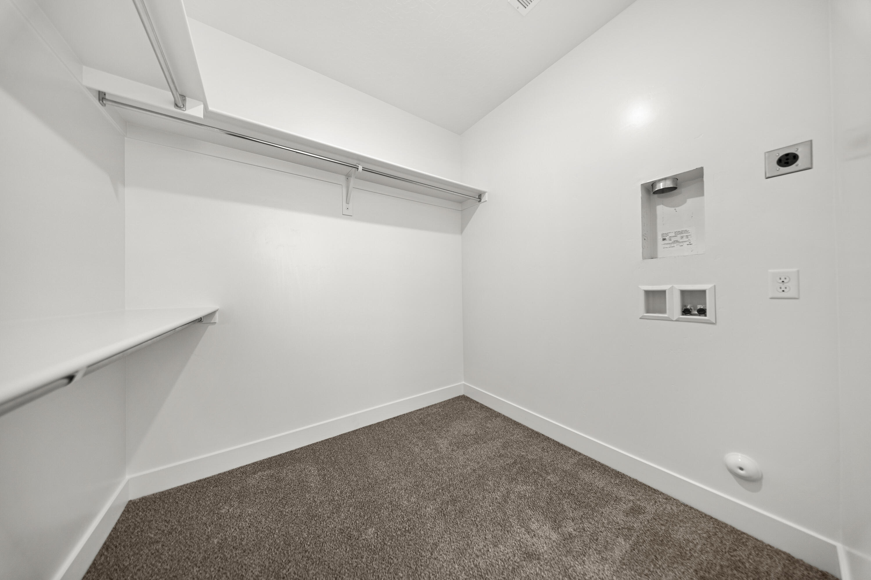 WHITE HILLS SUB - Residential