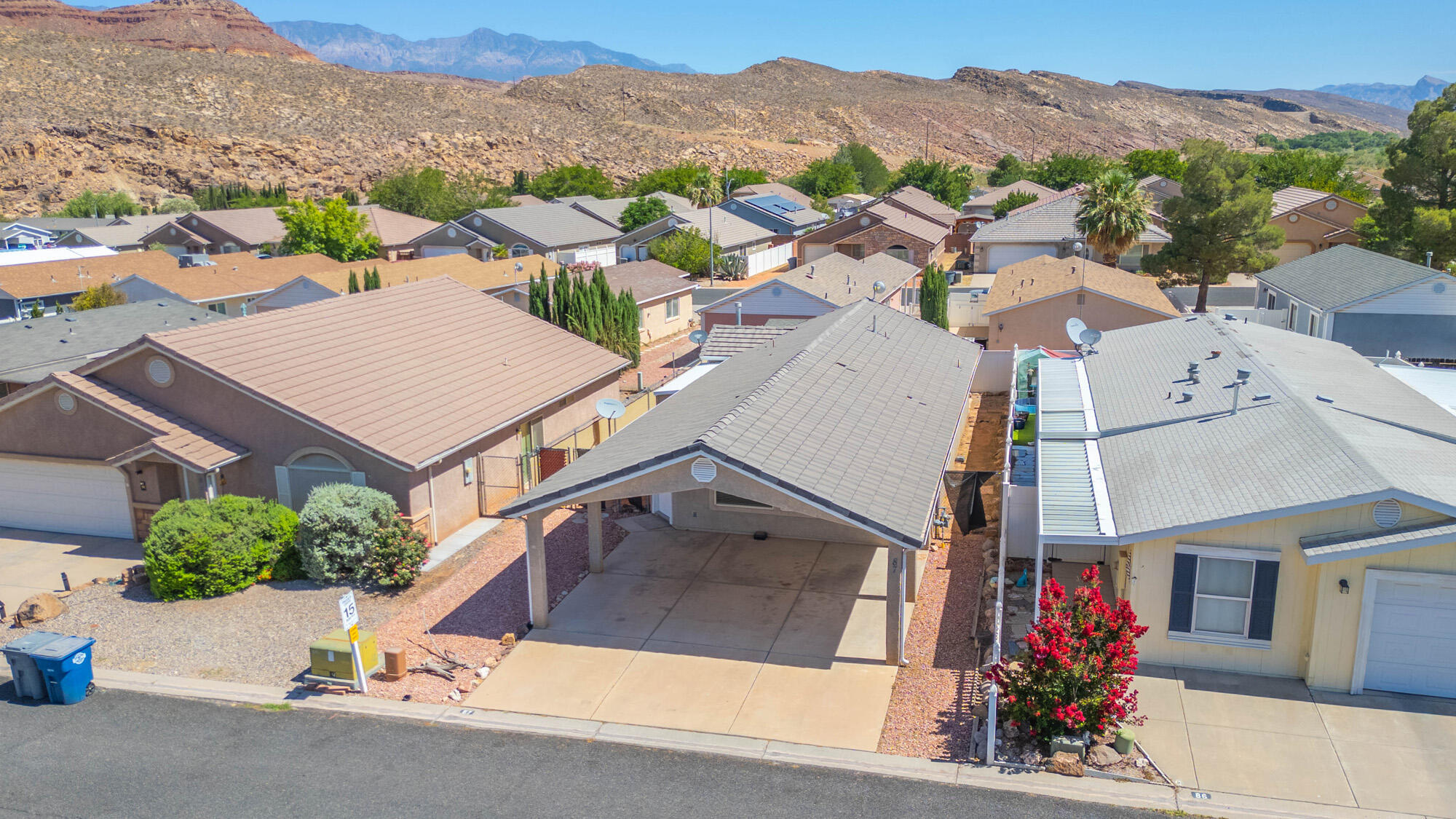 QUAIL LAKE ESTATES - Residential