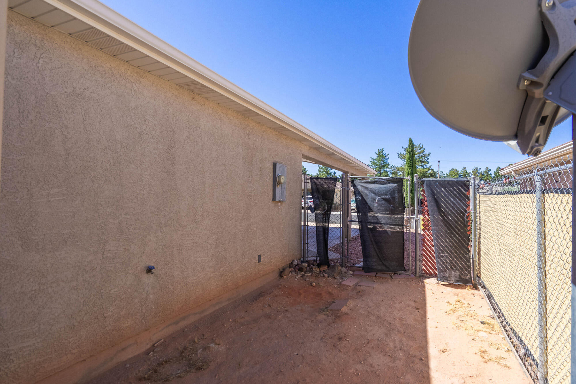 QUAIL LAKE ESTATES - Residential