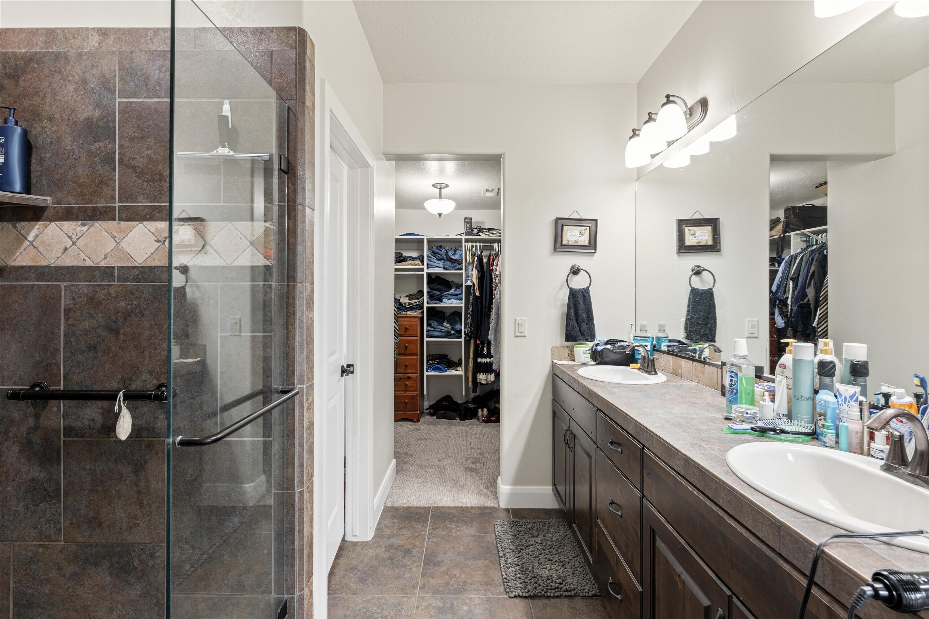 CORONADO RIDGE - Residential