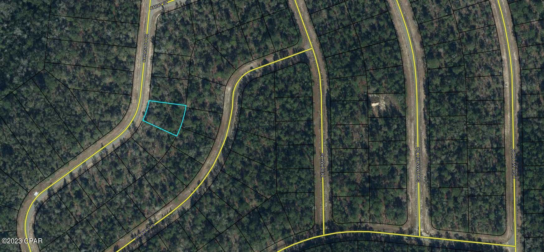 Building lot in the Sunny Hills subdivision. This up and coming community features a popular and affordable 18 hole public golf course and many fine fishing lakes. Located 25 miles north of Panama City and 18 miles south of Chipley. There is a lot of new construction happening now that Deltona is back and building again. Deed restricted community with ne HOA fees. Great opportunity to invest in the future of the Florida Panhandle. Buyer to pay title insurance, closing fee, and doc stamps on the deed. Seller also has 4 lots on Hernando Circle Unit 6 and desires to sell as a package.