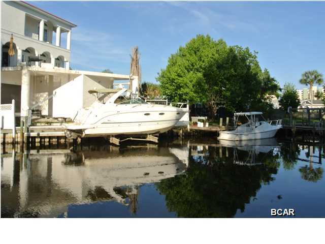 Harbour Towne - Residential