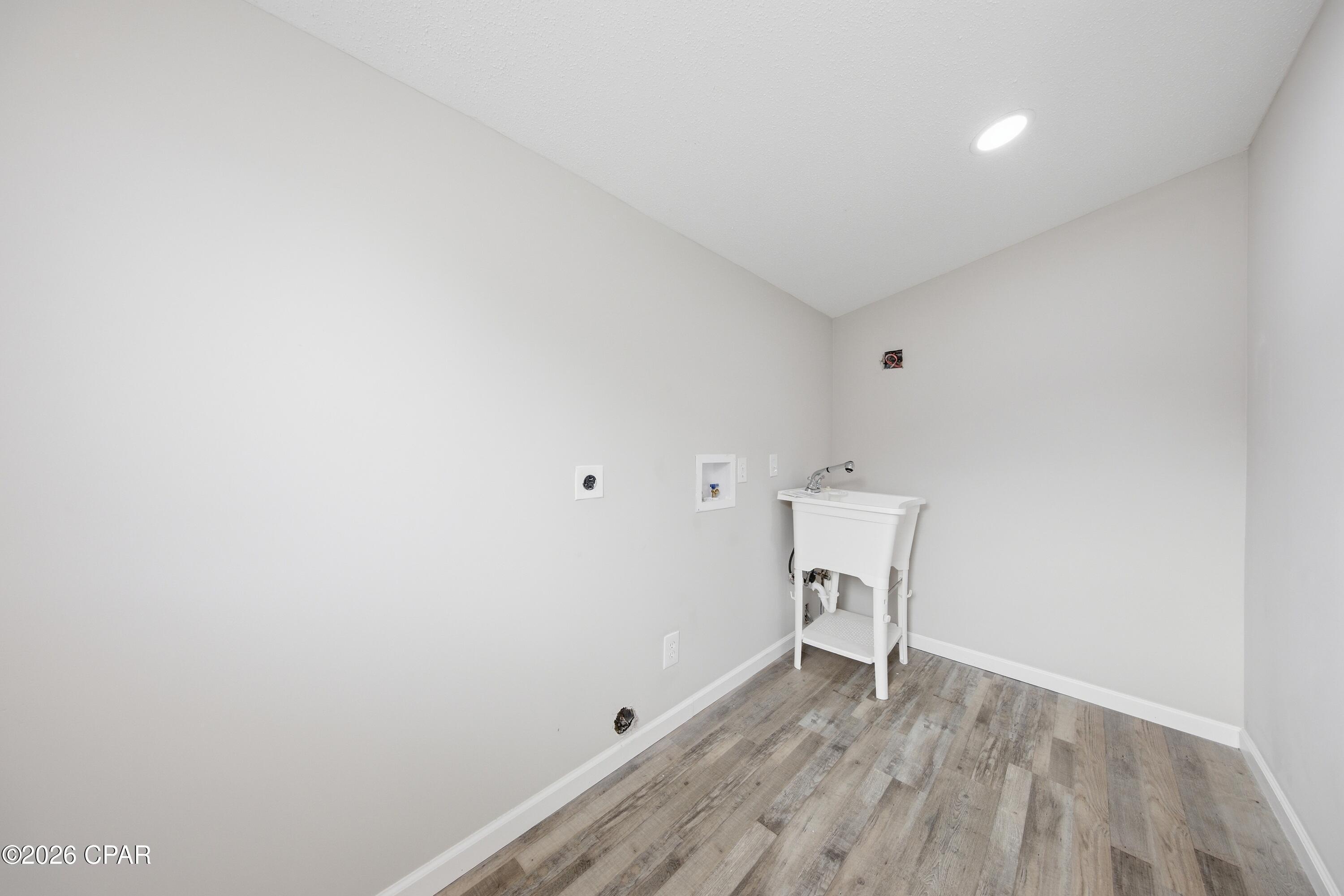 Hentz 1st Add Unit B - Residential