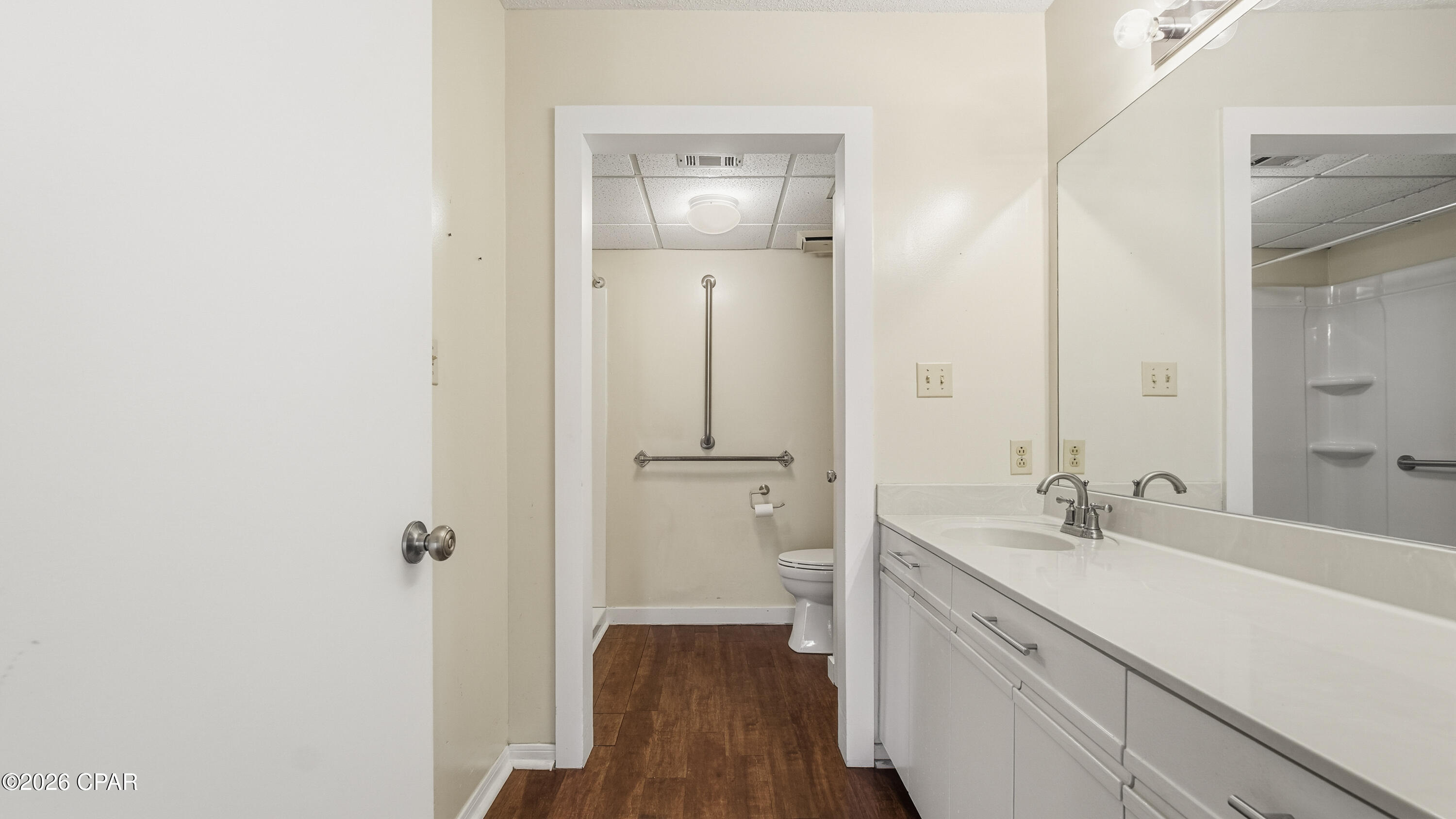 Forest Hills Tennis Villas - Residential