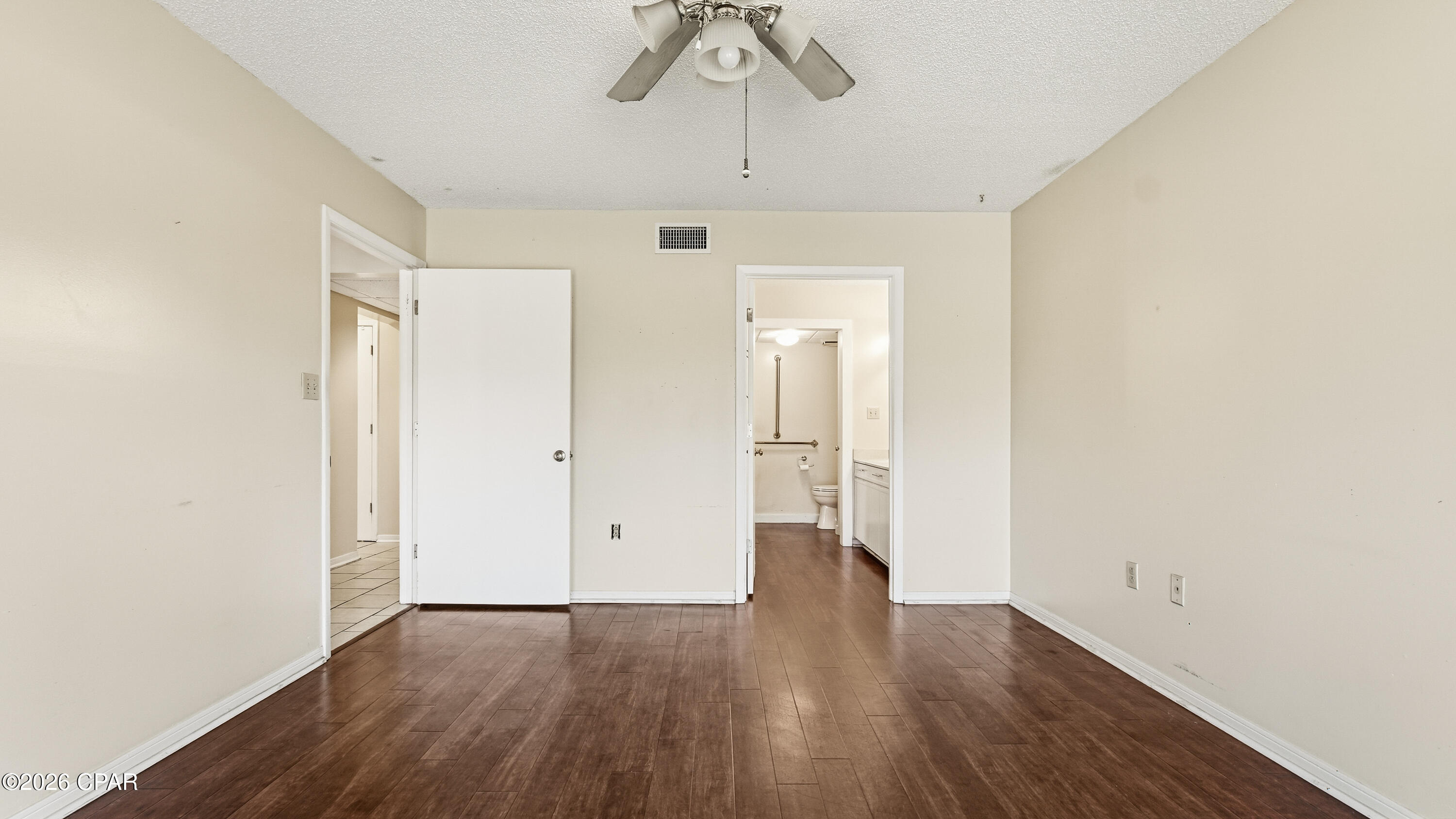 Forest Hills Tennis Villas - Residential