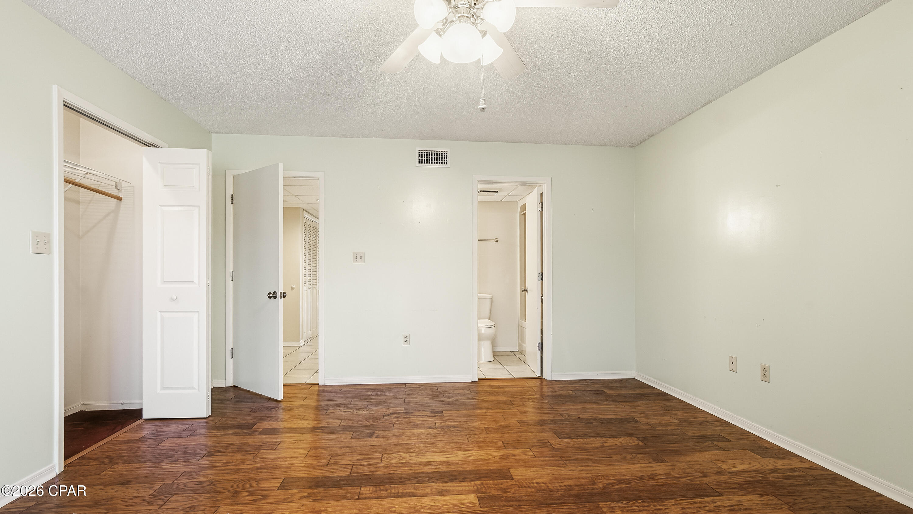Forest Hills Tennis Villas - Residential