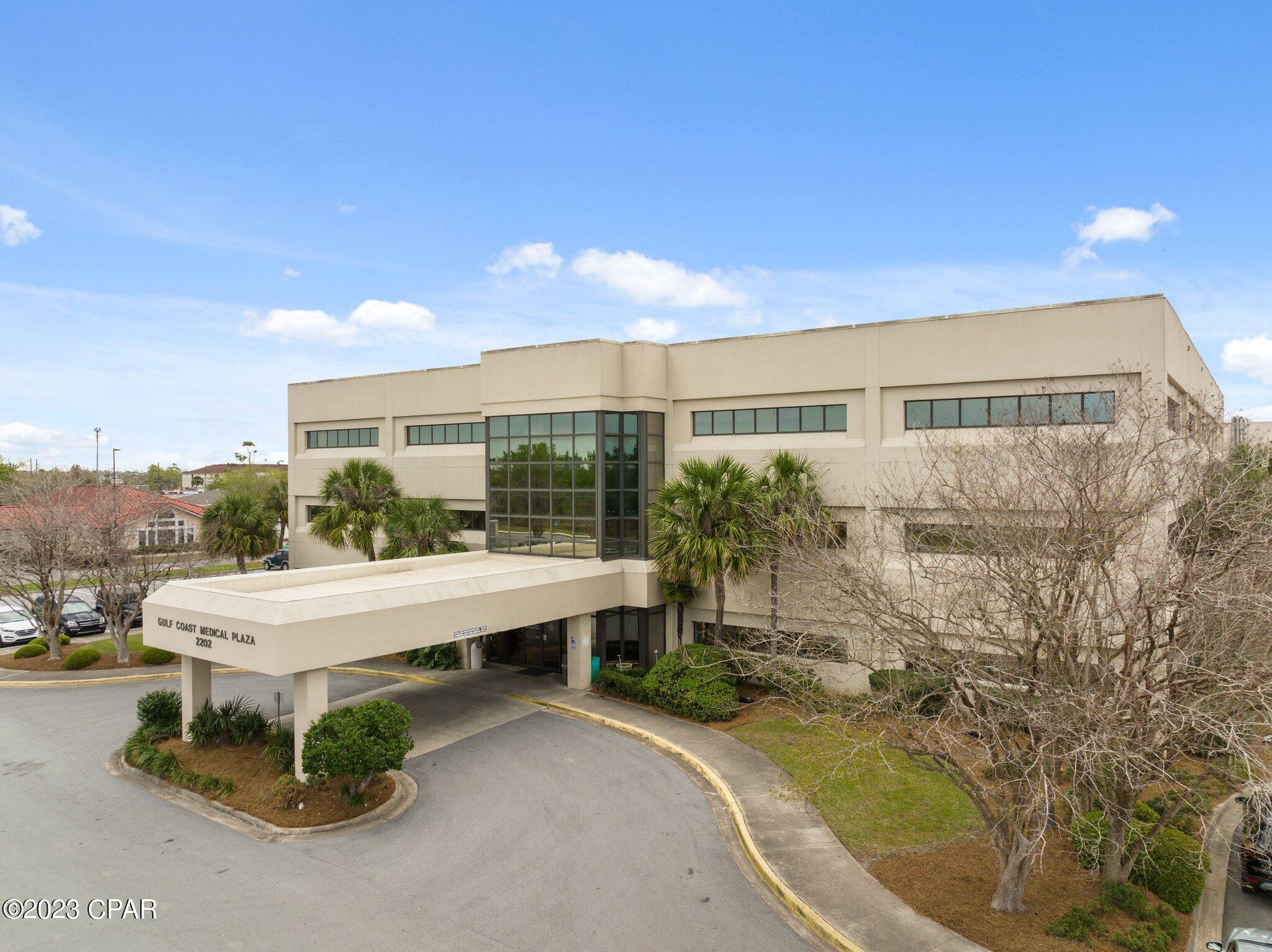 Gulf Coast Medical Plaza - Commercial Sale