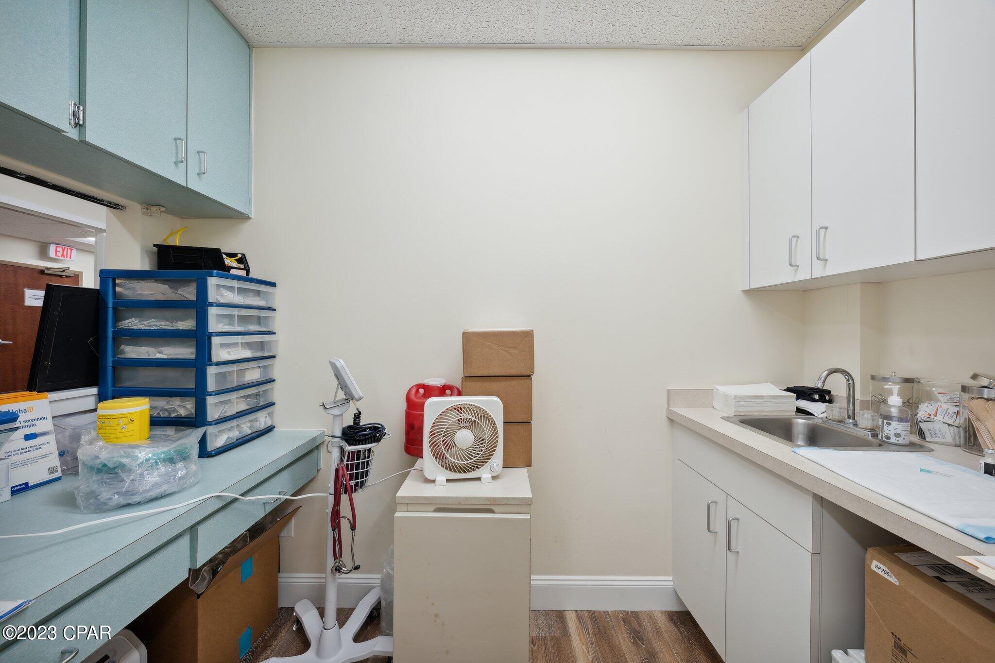 Gulf Coast Medical Plaza - Commercial Sale