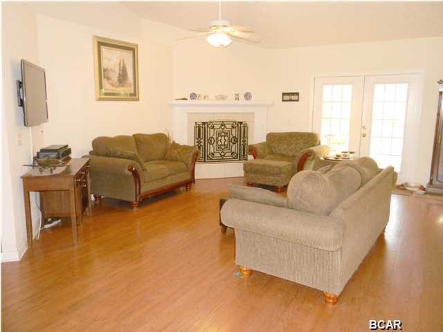 Lakewood Manor U-3 - Residential