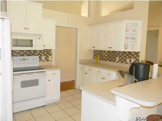 Lakewood Manor U-3 - Residential