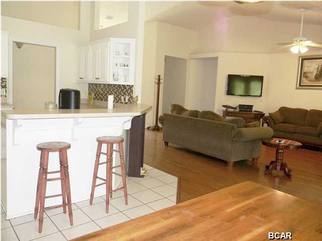 Lakewood Manor U-3 - Residential