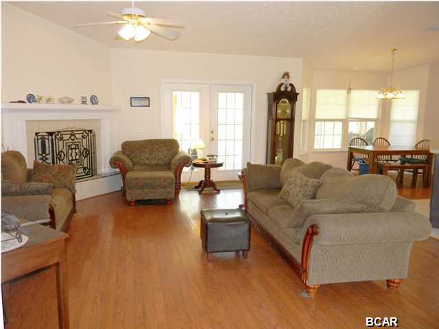 Lakewood Manor U-3 - Residential