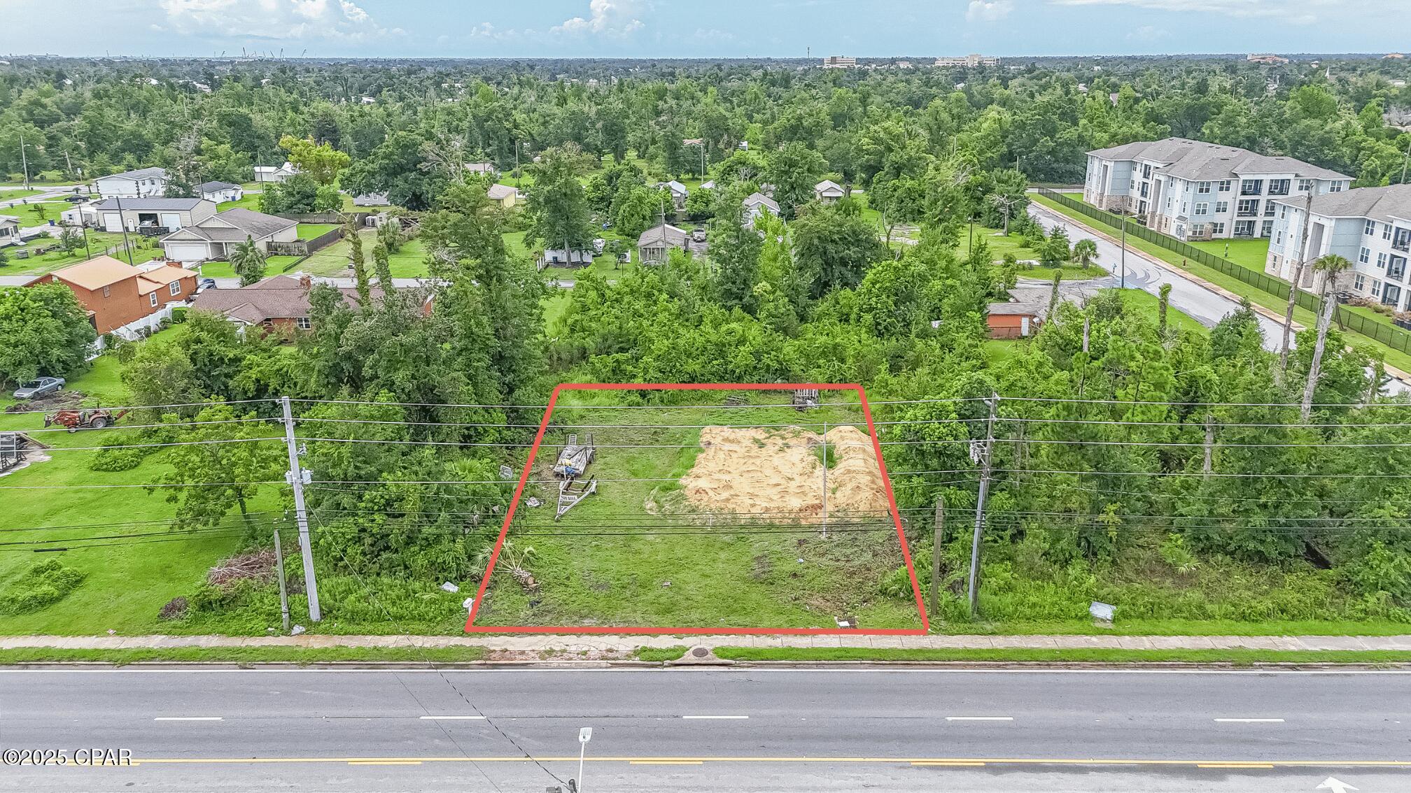 Louis Tract - Land