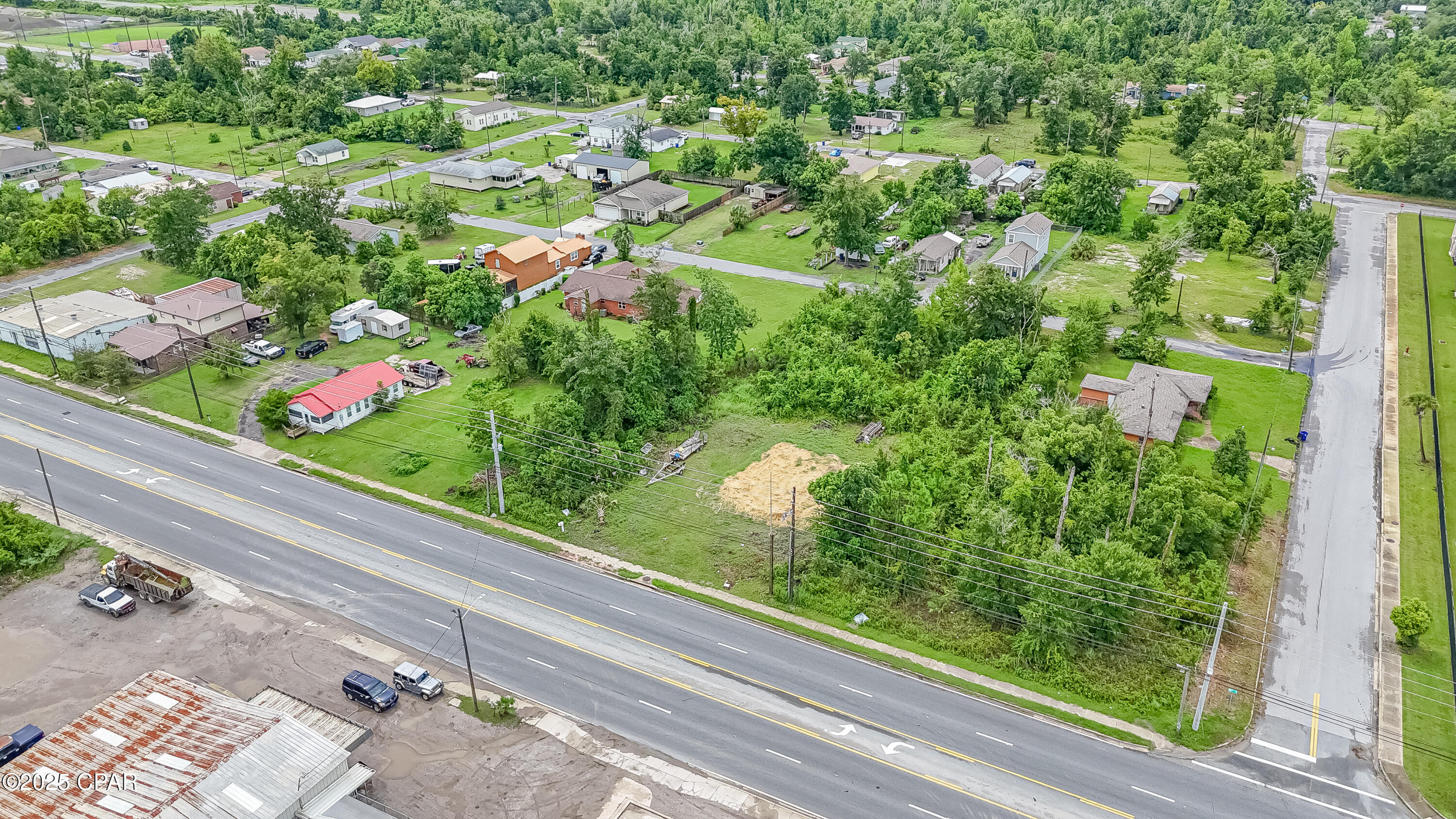 Louis Tract - Land